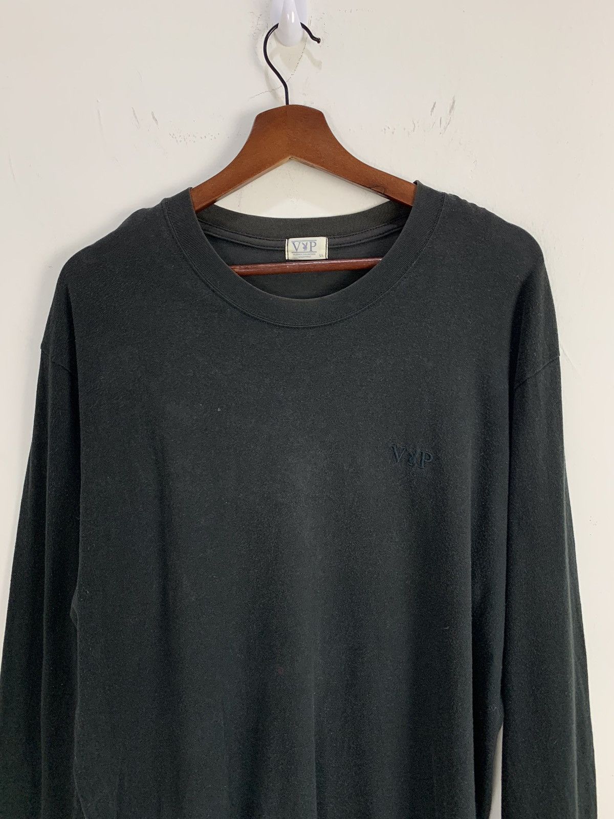 Japanese Brand × Playboy PLAYBOY VIP Vintag Embroidery Logo Sunfaded Longsleeve Shirt Size US XL / EU 56 / 4 - 3 Thumbnail