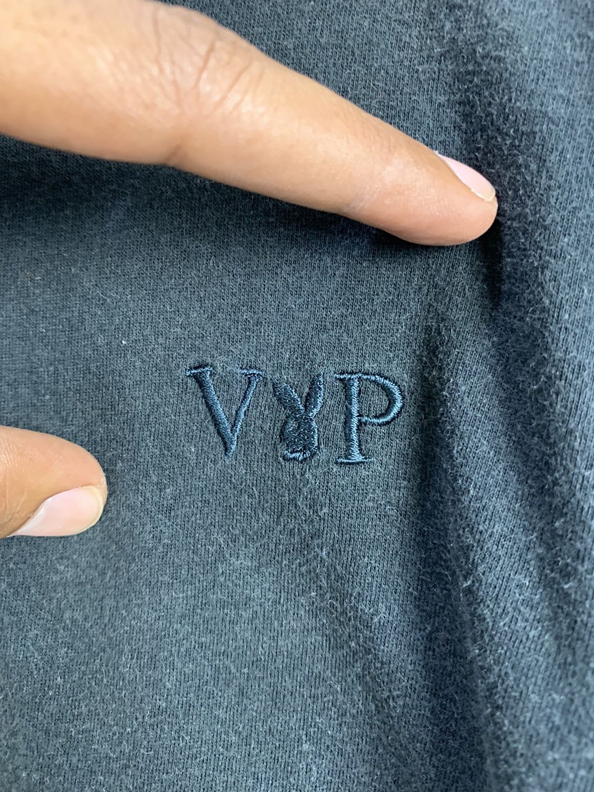 Japanese Brand × Playboy PLAYBOY VIP Vintag Embroidery Logo Sunfaded Longsleeve Shirt Size US XL / EU 56 / 4 - 8 Thumbnail