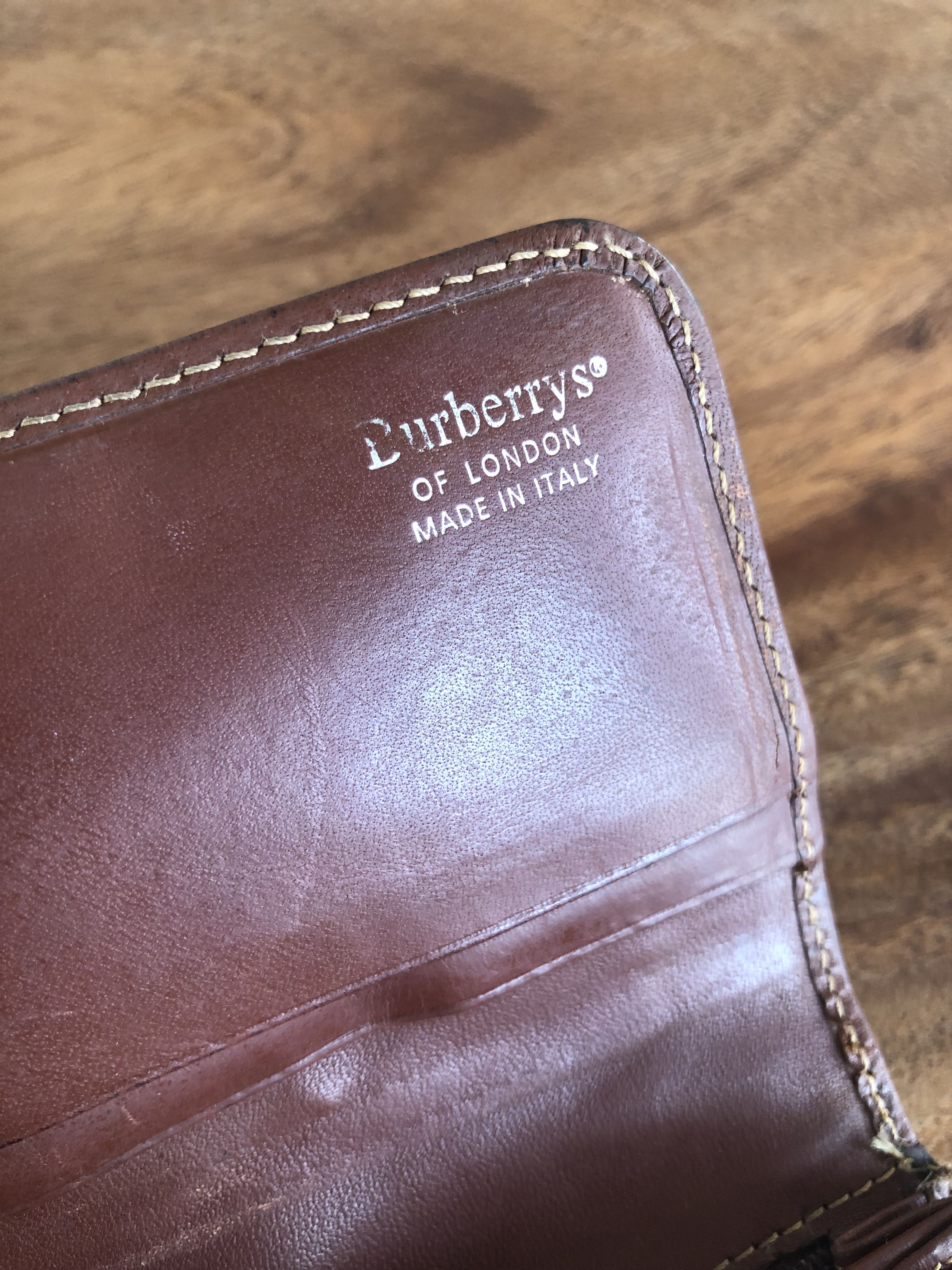 Burberry × Vintage VINTAGE BURBERRYS LEATHER LONG WALLET DISTRESSED Size ONE SIZE - 10 Thumbnail