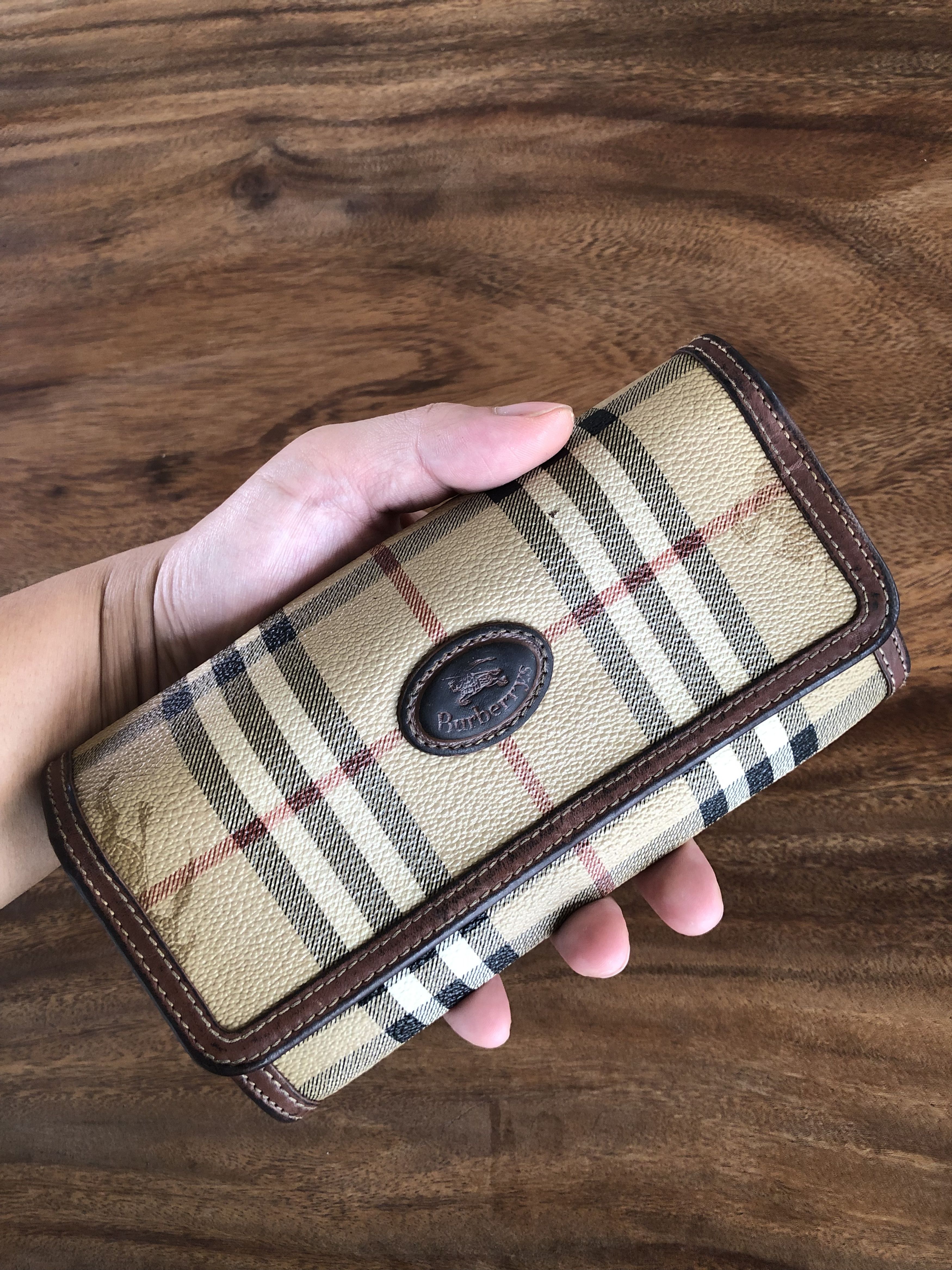 Burberry × Vintage VINTAGE BURBERRYS LEATHER LONG WALLET DISTRESSED Size ONE SIZE - 16 Thumbnail