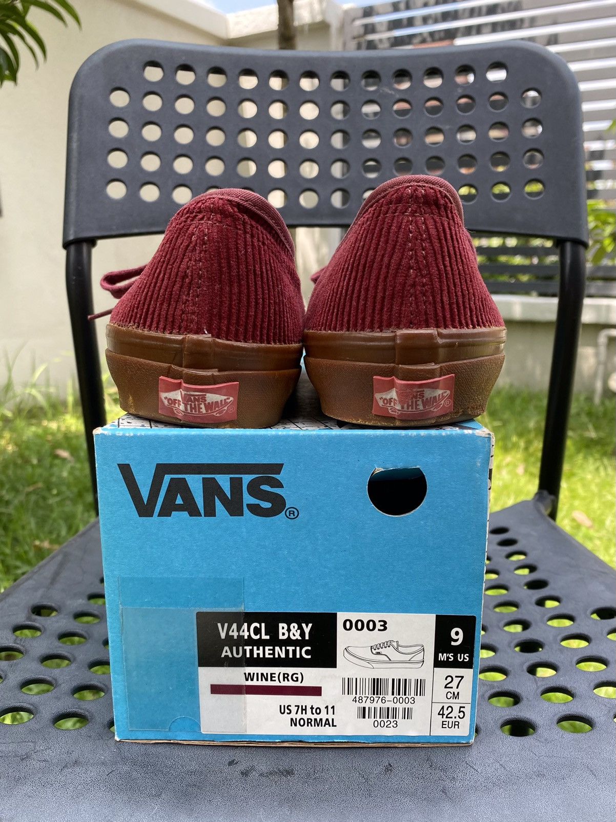 BEAUTY&YOUTH × Vans Authentic Wine Corduroy Size US 9 / EU 42 - 2 Thumbnail