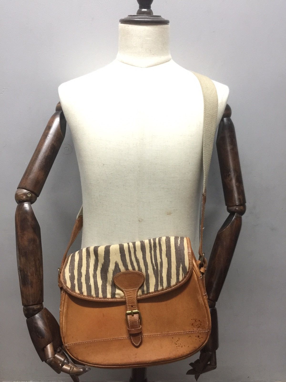 Ralph Lauren Vintage Ralph Lauren Sling Bag Size ONE SIZE - 2 Thumbnail