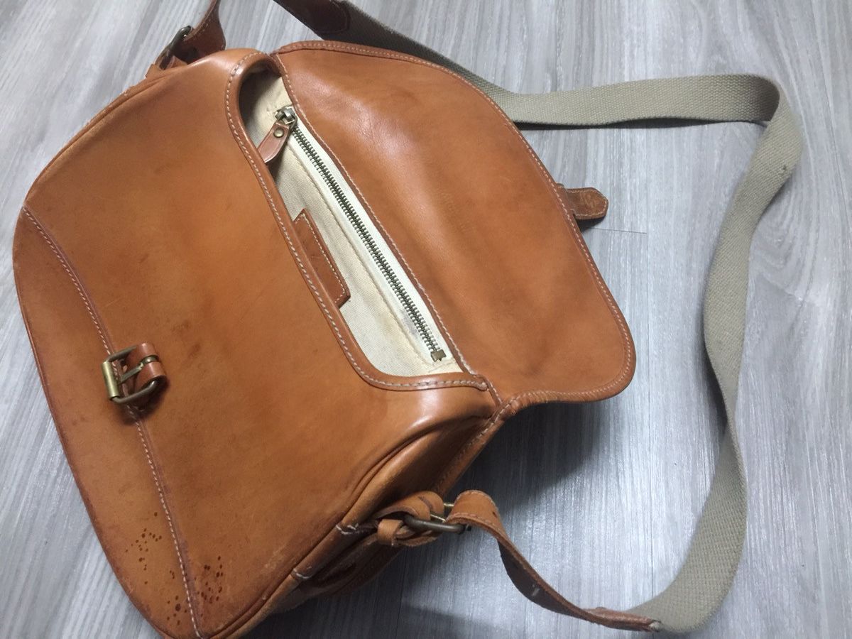 Ralph Lauren Vintage Ralph Lauren Sling Bag Size ONE SIZE - 9 Thumbnail