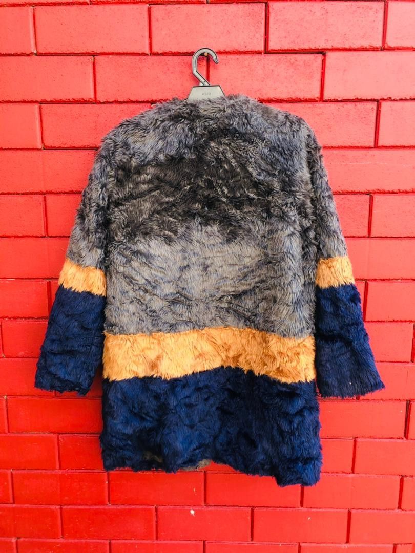 Japanese Brand Vintage Japanese Designer Fashion Style Sweater Jaket Size M / US 6-8 / IT 42-44 - 2 Thumbnail