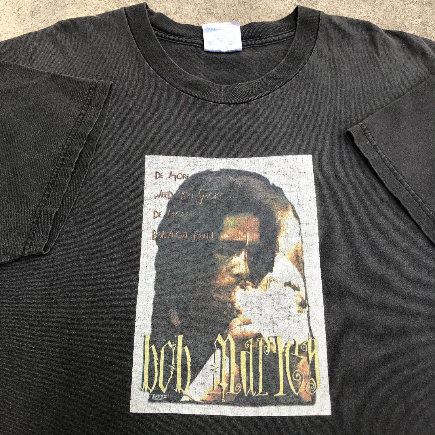 Band Tees Vintage 90s Bob Marley Reggae Lion Marihuana Rootz Tee Faded Size US L / EU 52-54 / 3 - 2 Thumbnail