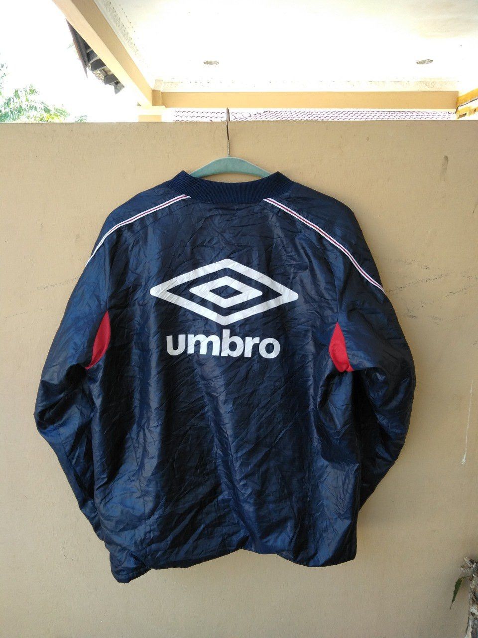 Umbro 90s UMBRO BIG LOGO DOUBLE LAYER JERSEY Size US L / EU 52-54 / 3 - 1 Thumbnail