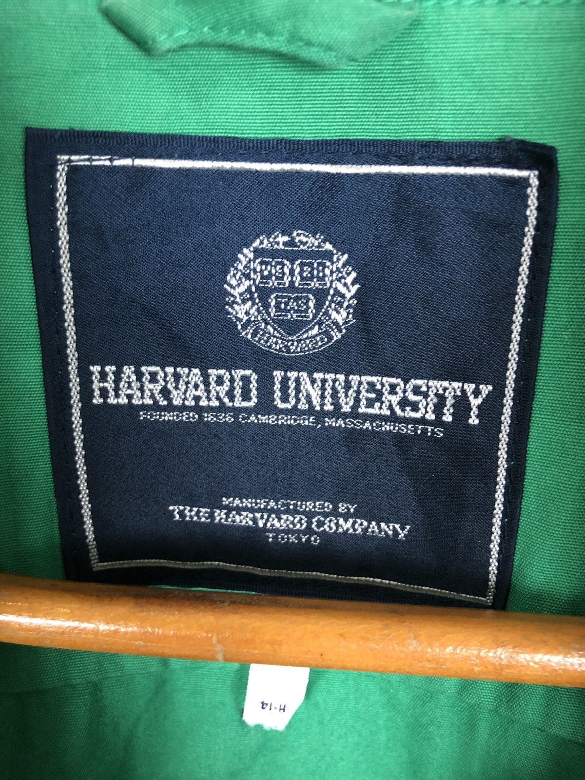 Vintage HARVARD UNIVERSITY FULL ZIPPER LIGHT JACKET Size US M / EU 48-50 / 2 - 8 Thumbnail
