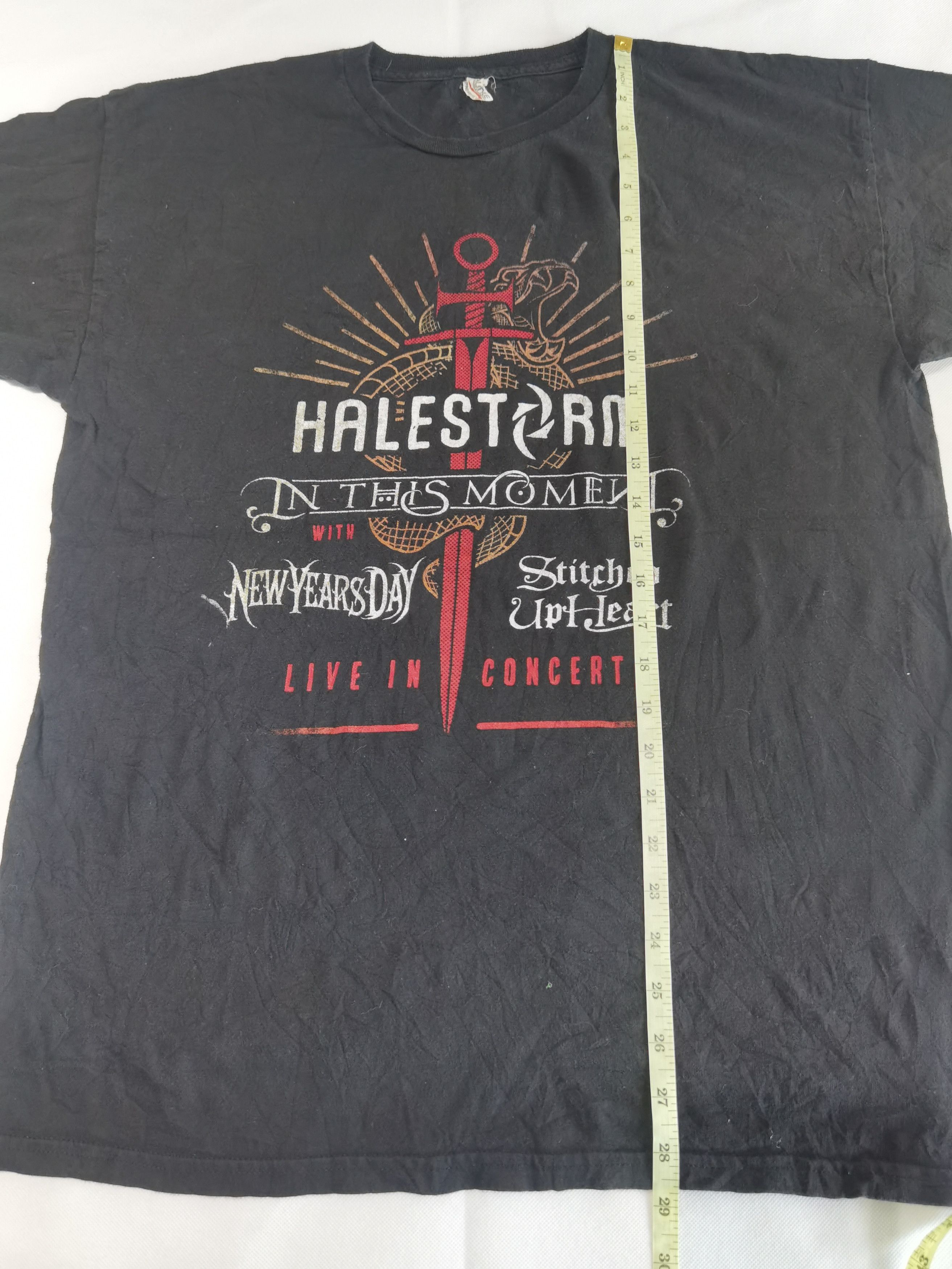 Band Tees Halestorm In This Moment Tour 2018 Size US L / EU 52-54 / 3 - 8 Thumbnail