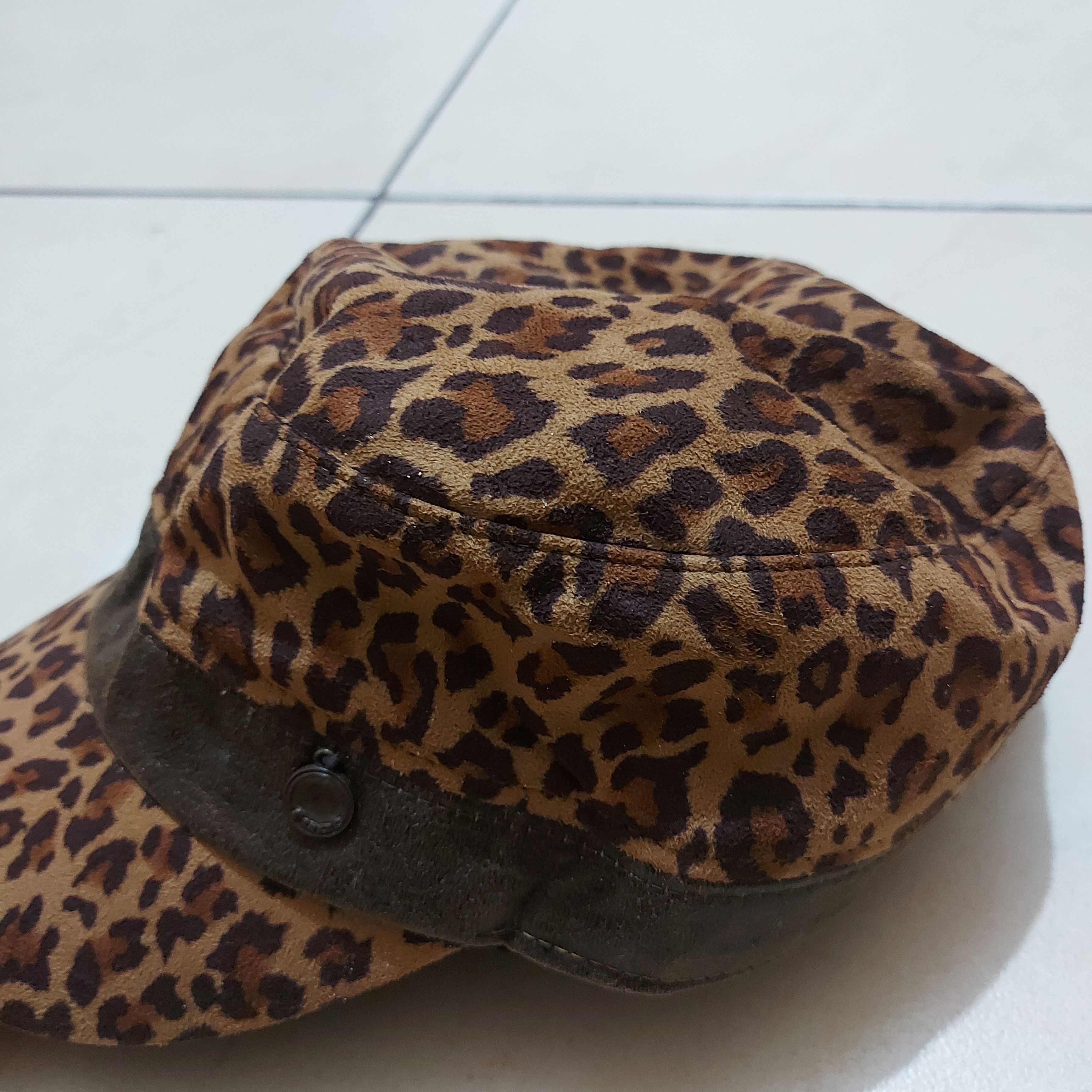 FUCT Vintage Fuct Leopard Hat Size ONE SIZE - 2 Thumbnail