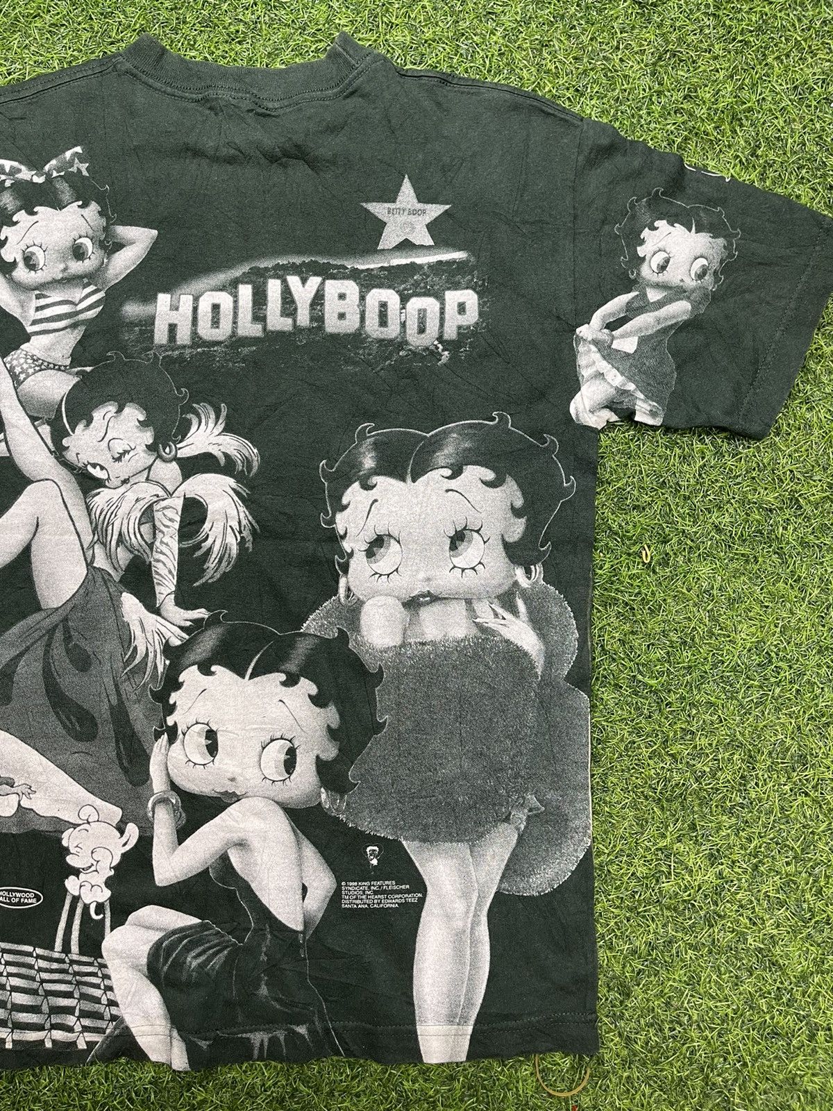 Cartoon Network × Vintage VINTAGE BETTY BOOP HOLYWOOD 1998 ALL OVER PRINT MOVIE TEES Size US L / EU 52-54 / 3 - 5 Thumbnail