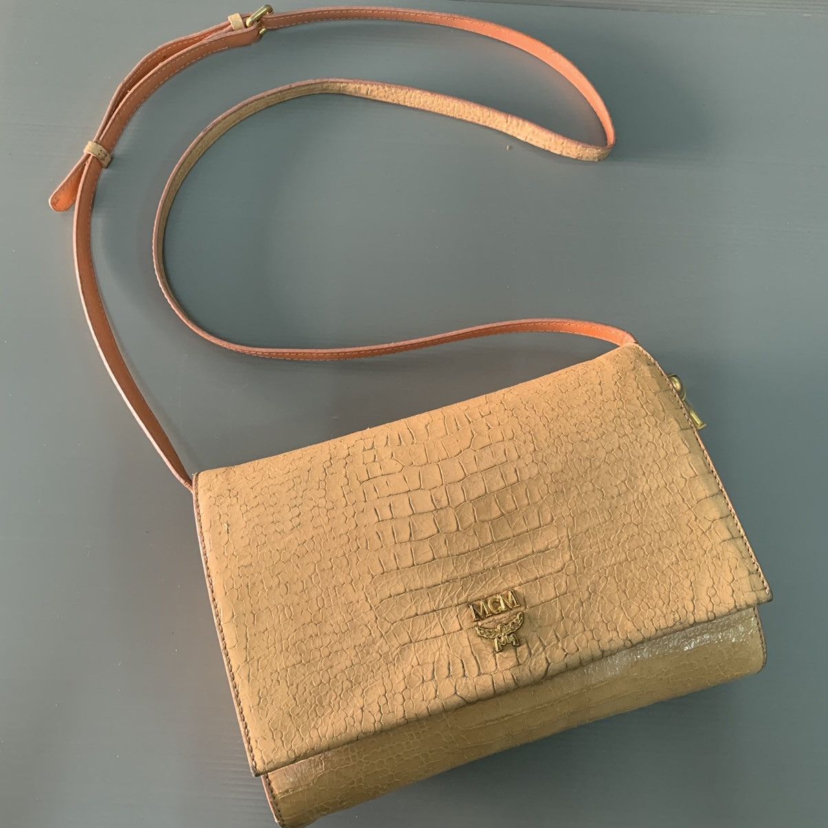 MCM MCM Leather Slingbag Size ONE SIZE - 1 Thumbnail