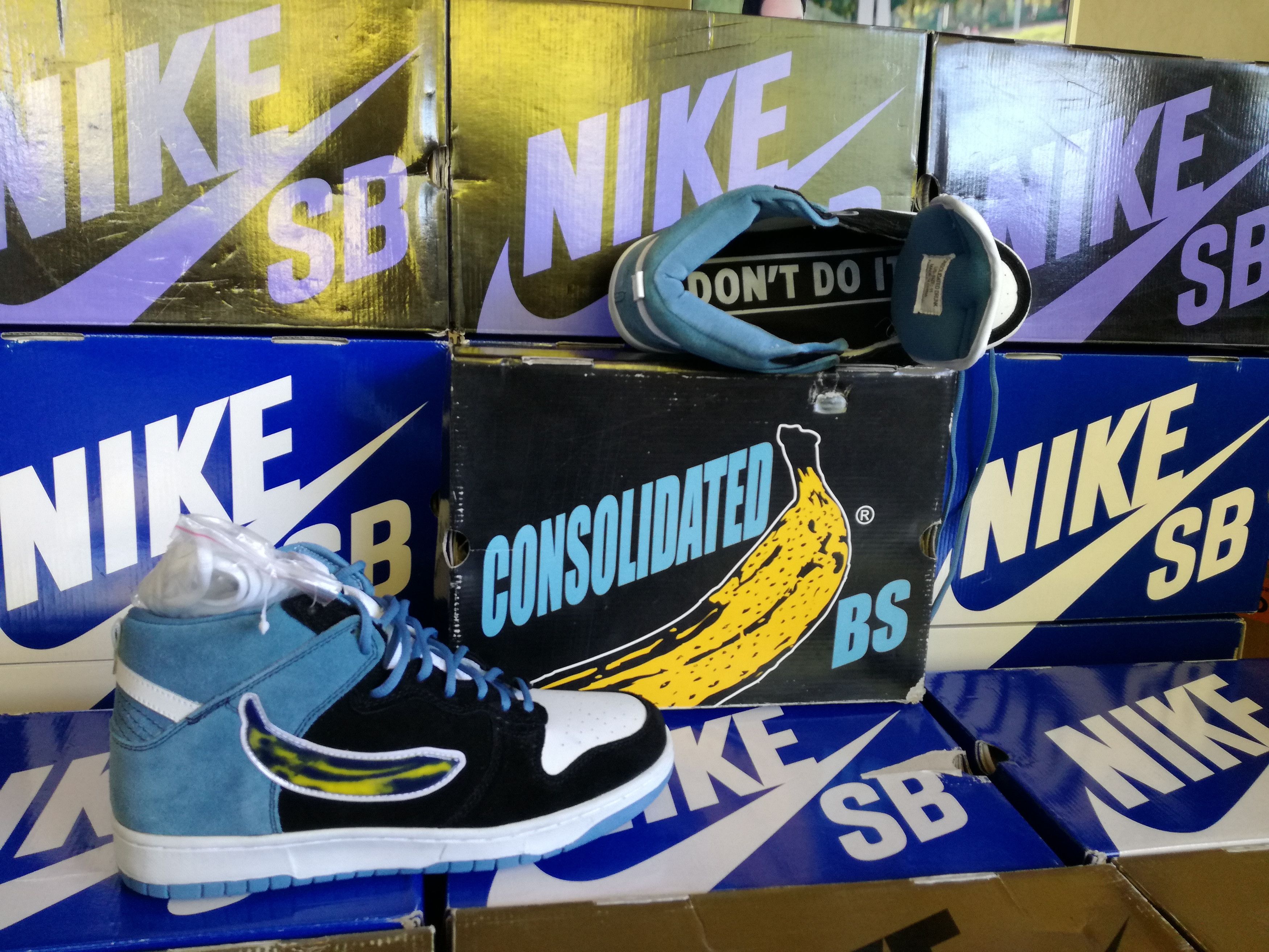 Nike Drunk High BS Ultra Rare Collector Series