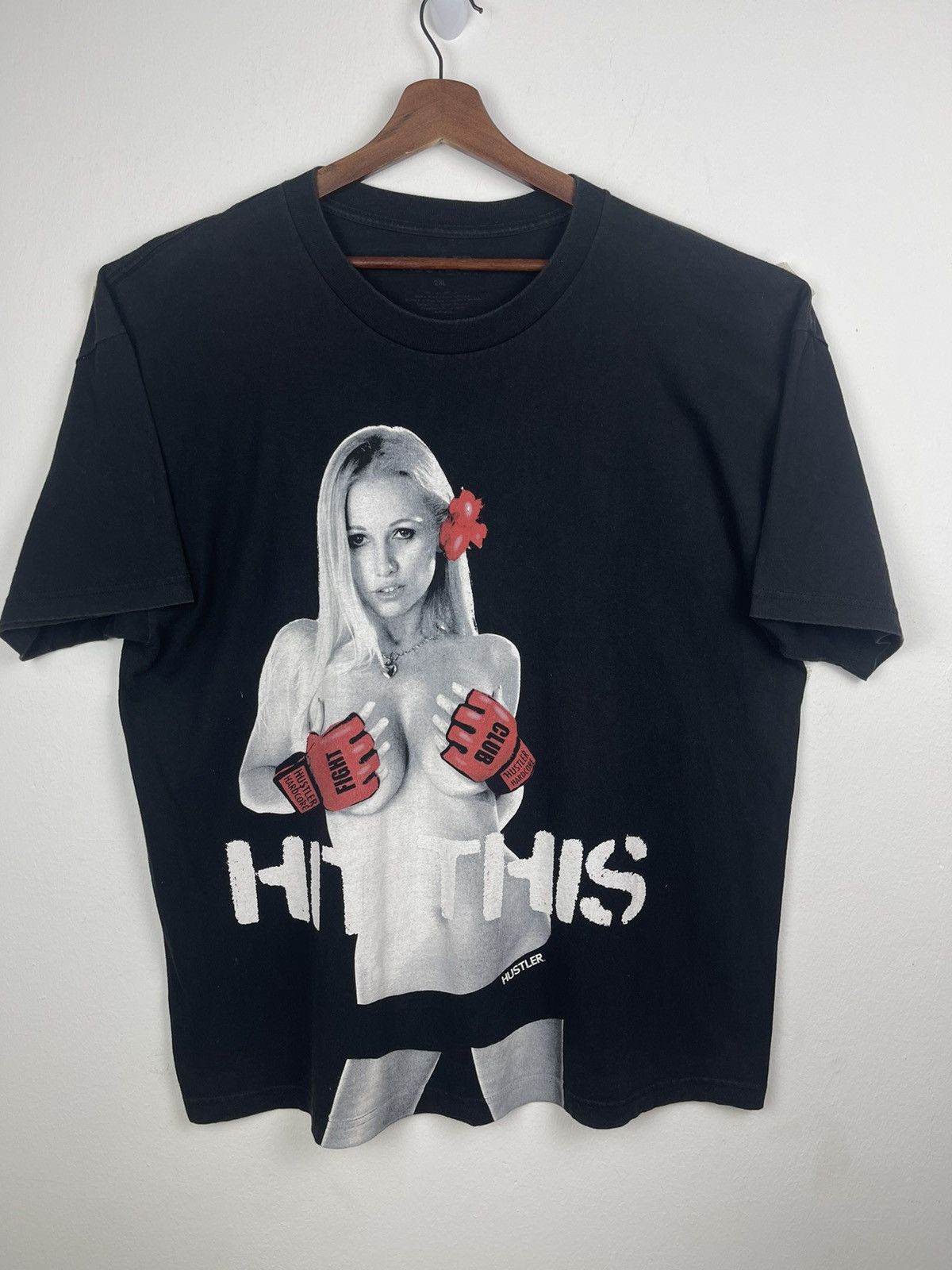 If Six Was Nine HUSTLER Magazine Sexy woman naked Tee Tshirt Size US XL / EU 56 / 4 - 1 Thumbnail