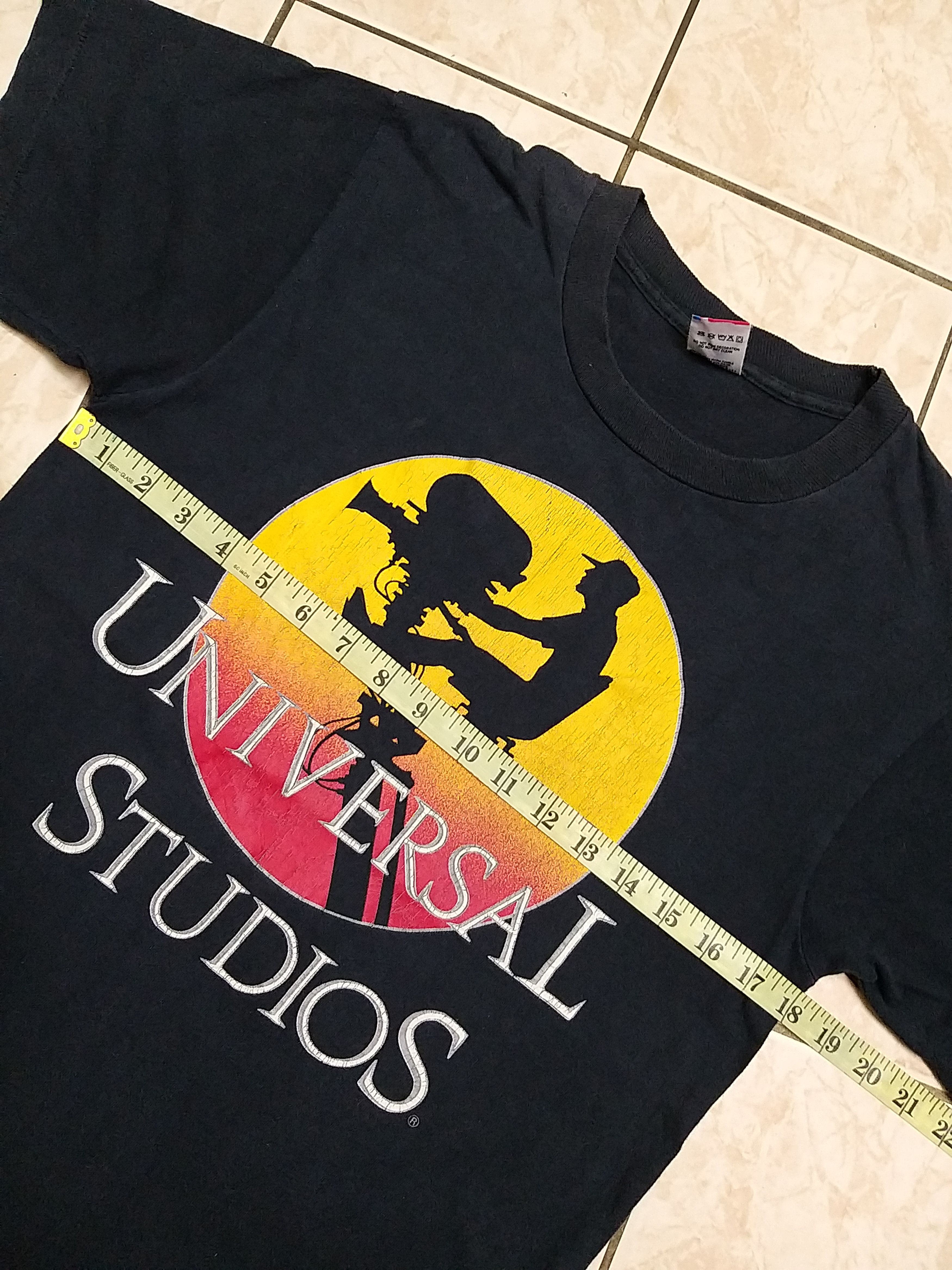 Universal Studios Grail🔥VINTAGE 90'S UNIVERSAL STUDIOS T SHIRT Size US S / EU 44-46 / 1 - 5 Thumbnail