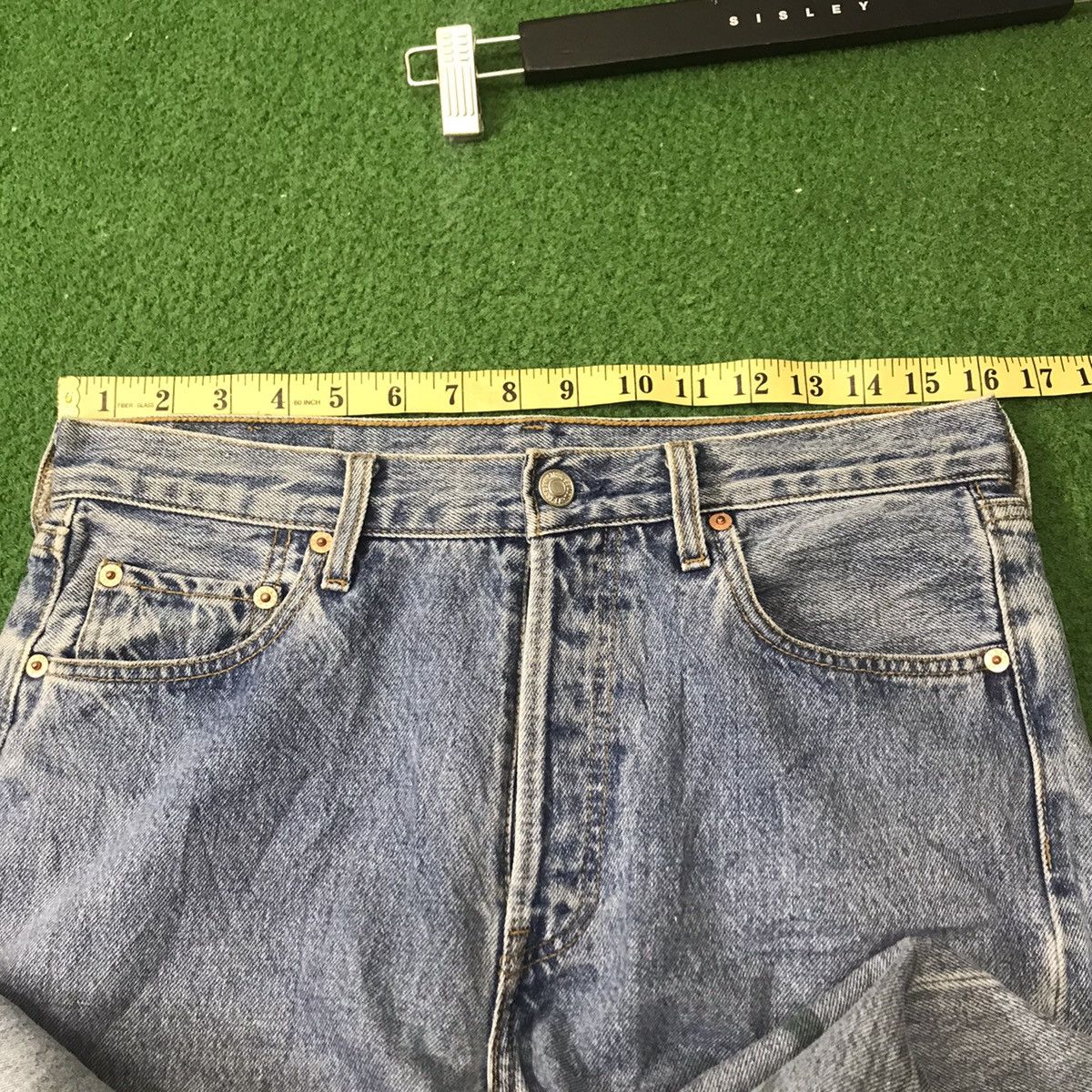 Levi's Vintage 90s Levis 501 Light Wash 32x42 Size US 32 / EU 48 - 22 Thumbnail
