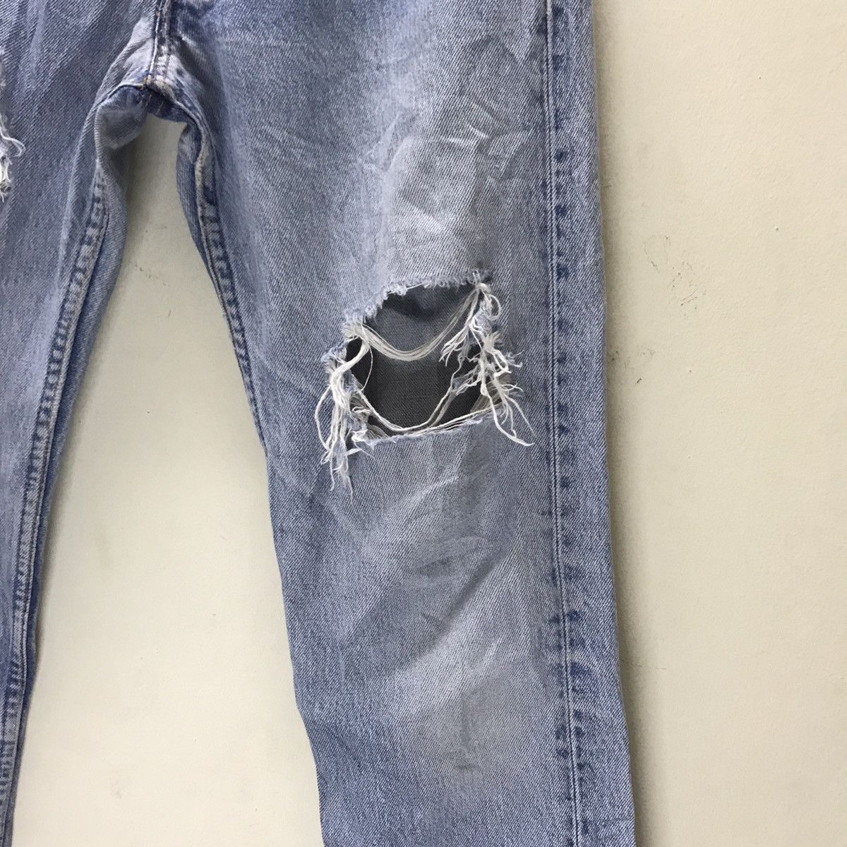 Levi's Vintage 90s Levis 501 Grunge Jeans Size US 28 / EU 44 - 7 Thumbnail