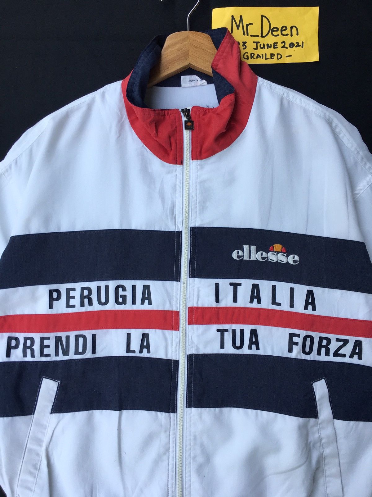 Ellesse Vintage ELLESSE Perugia Italia Zip Up Windbreaker Size US L / EU 52-54 / 3 - 2 Thumbnail