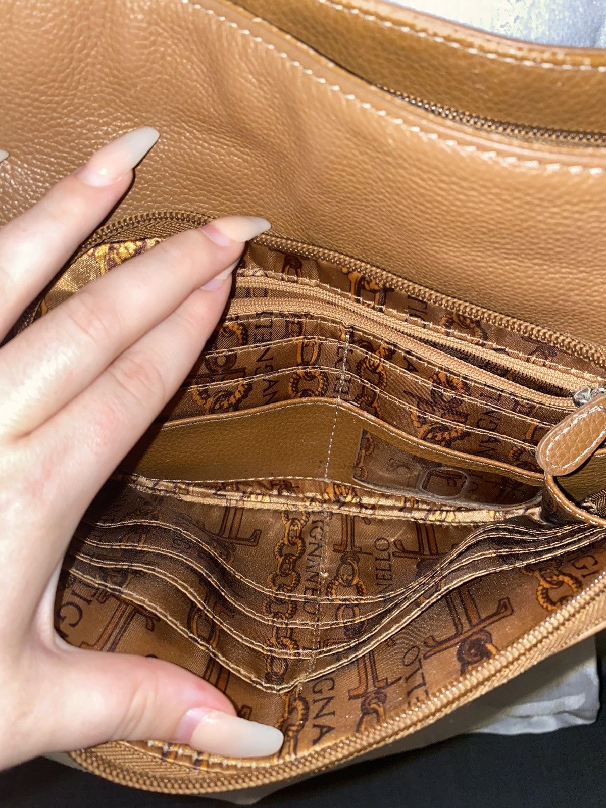 Vintage Tignanello purse Size ONE SIZE - 4 Thumbnail