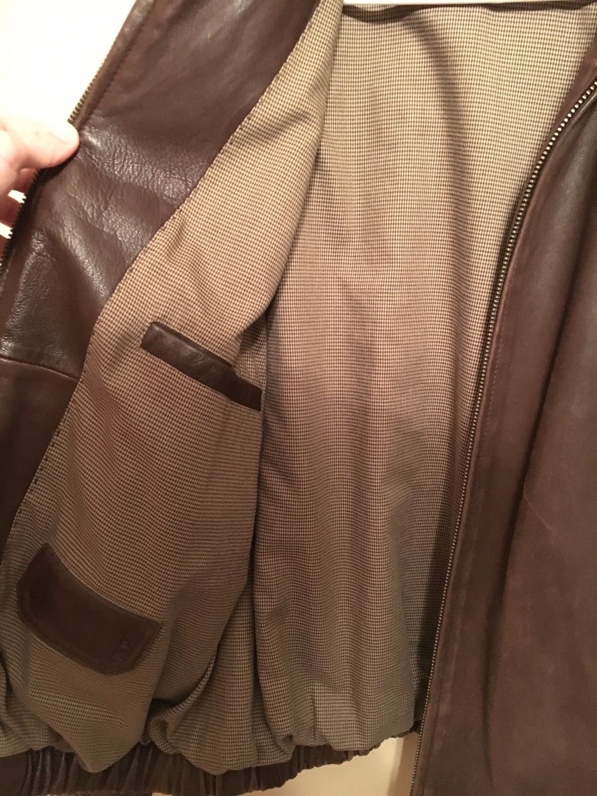 Daniel Cremieux medium brown leather on sale vest