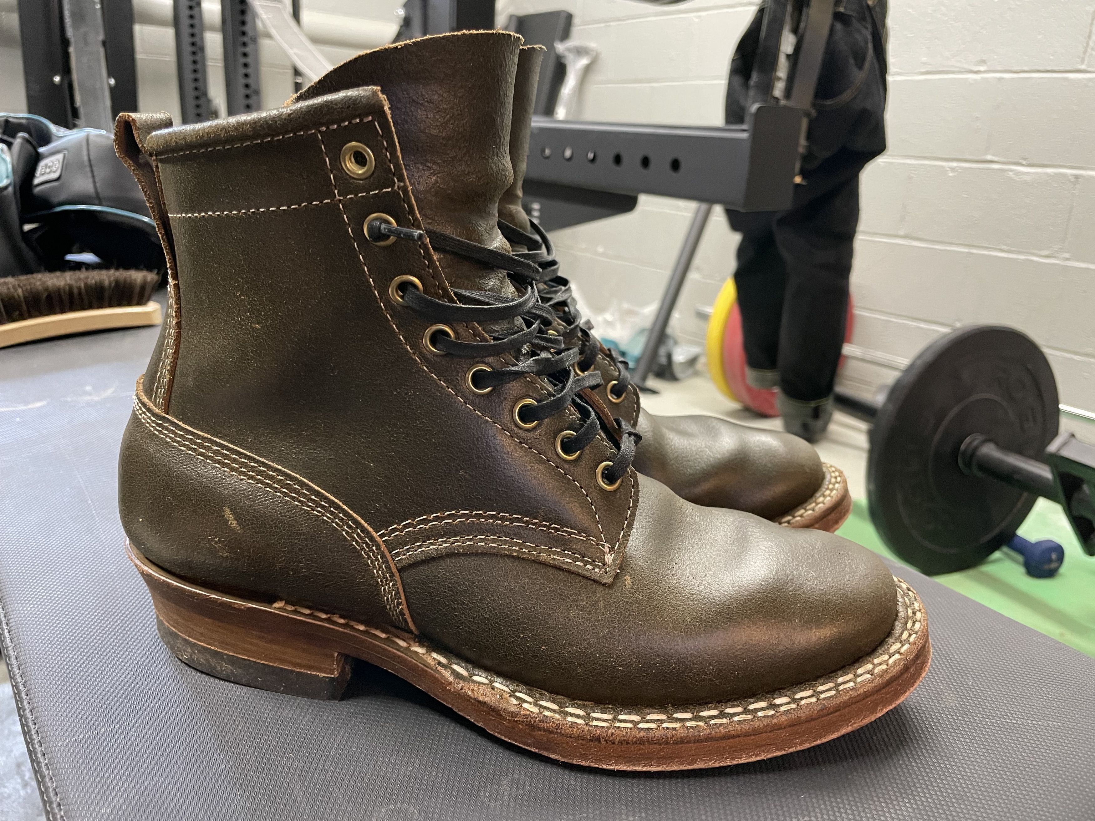 Whites Boots Olive Waxed Flesh Bounty Hunter 8E | Grailed