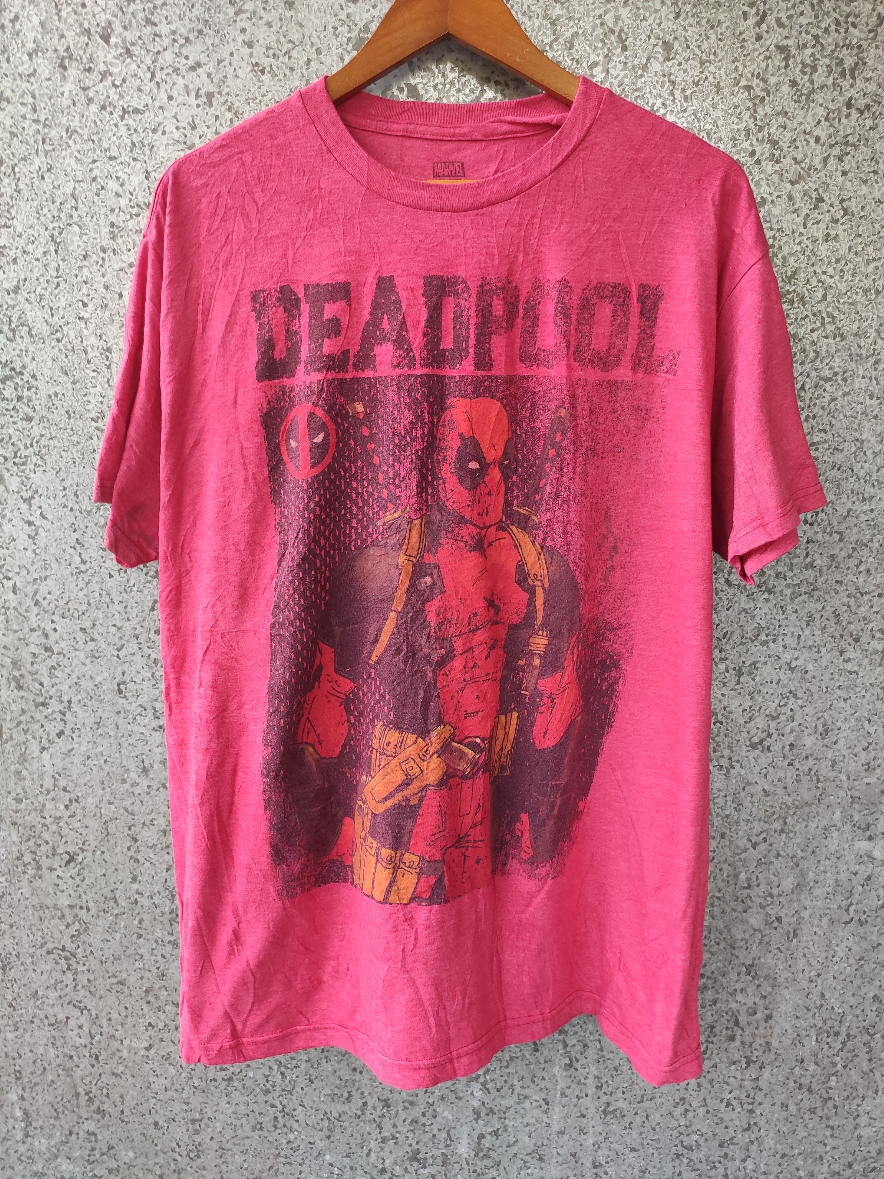 Marvel Comics Deadpool t shirt Size US XL / EU 56 / 4 - 1 Thumbnail