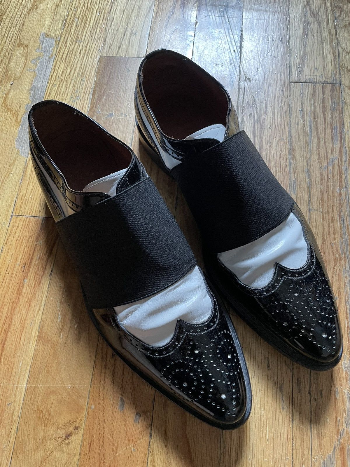 image of Givenchy Show Richelieu Icon Oxford Mens Dress Shoes in Black (Size 10)