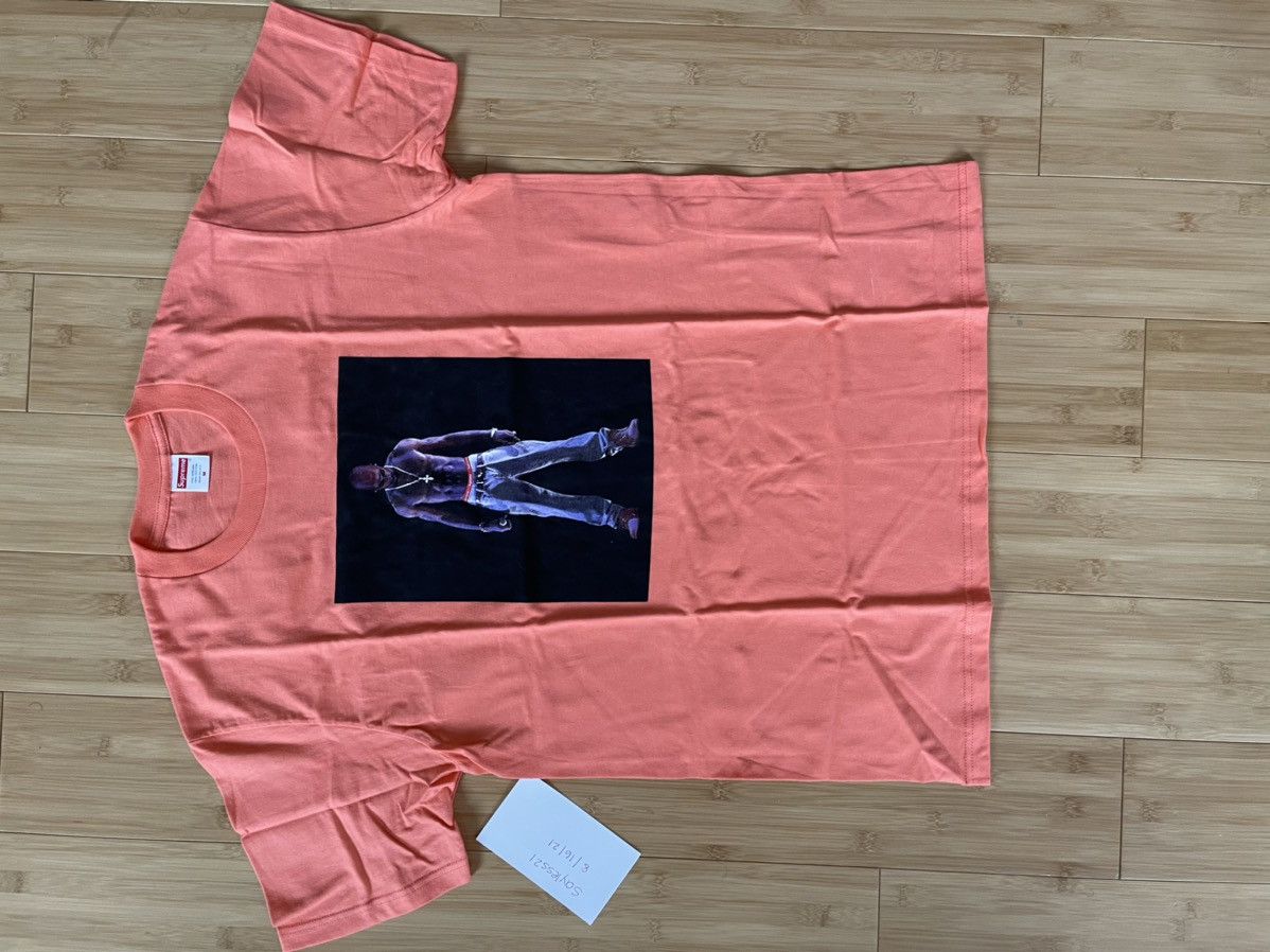 Supreme Tupac Hologram Tee Size US M / EU 48-50 / 2 - 1 Preview