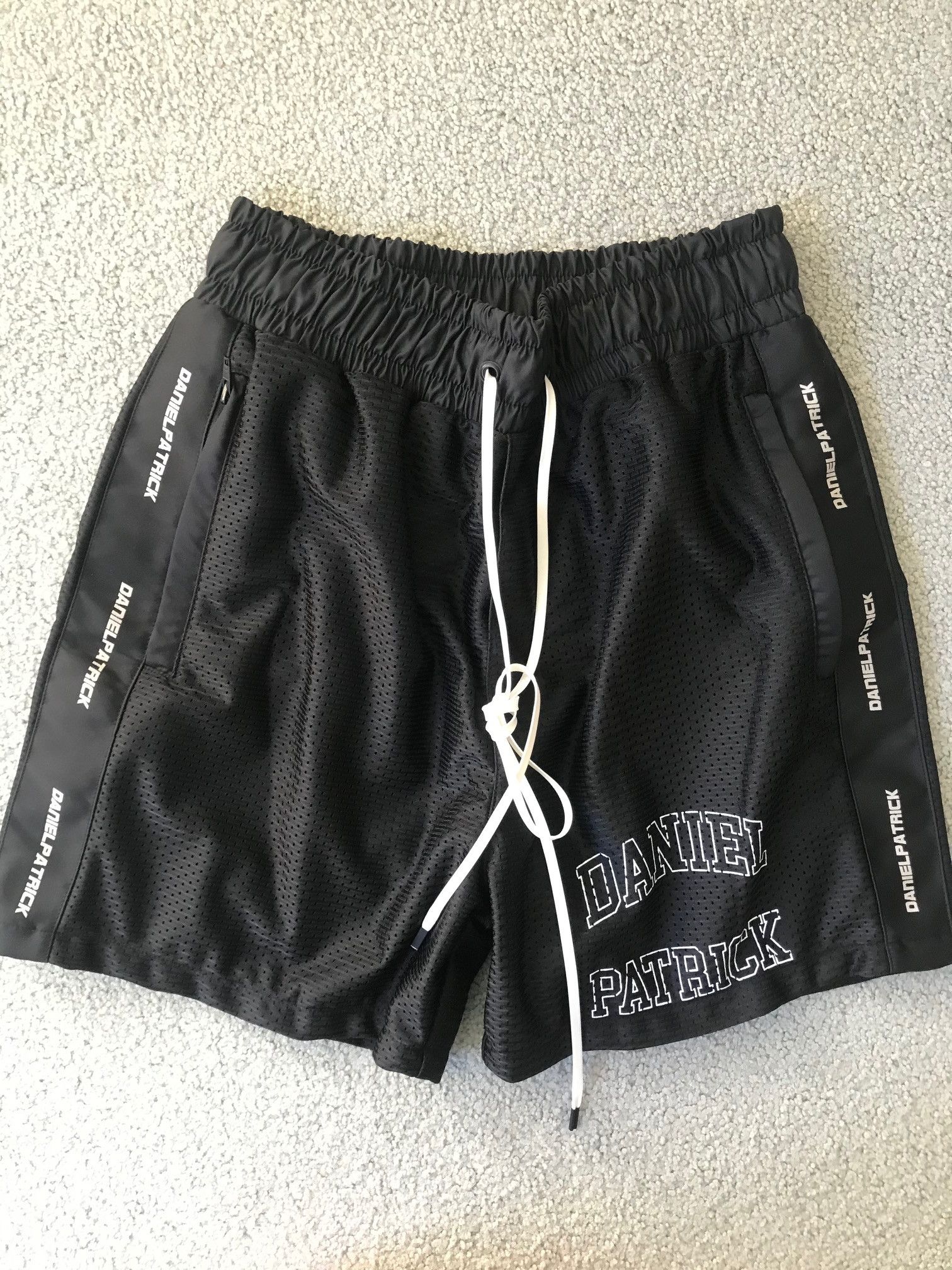 Daniel Patrick Size M VARSITY GYM SHORT BLACK