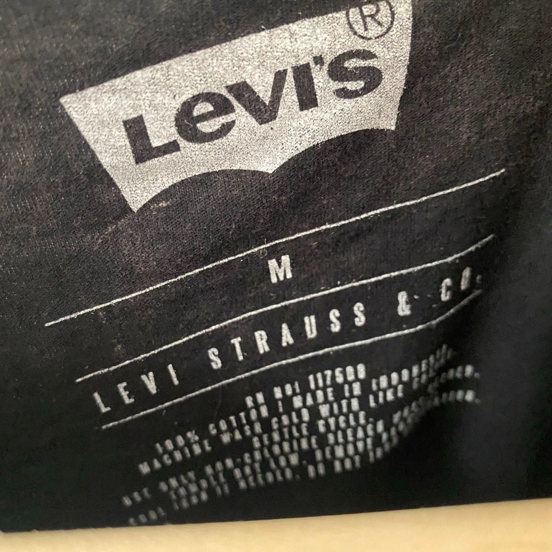 Levi's Men's Levi Strauss Acid Wash Rock Style Eagle Crewneck Tee Size US M / EU 48-50 / 2 - 3 Thumbnail