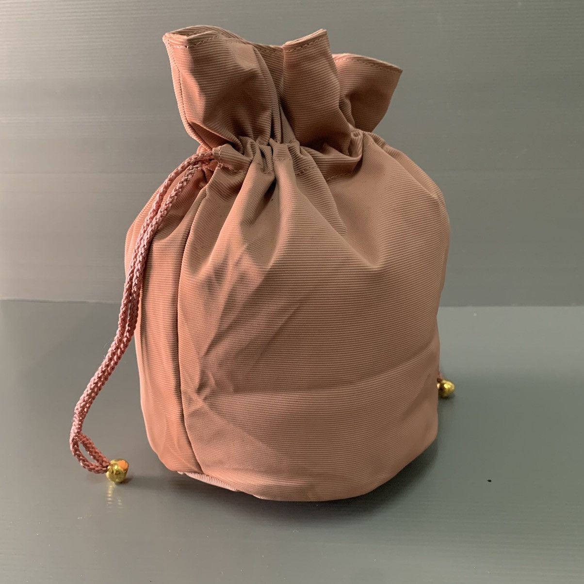 Christian Dior Monsieur Christian Dior Parfums Bucket Makeup Bag Size ONE SIZE - 7 Thumbnail