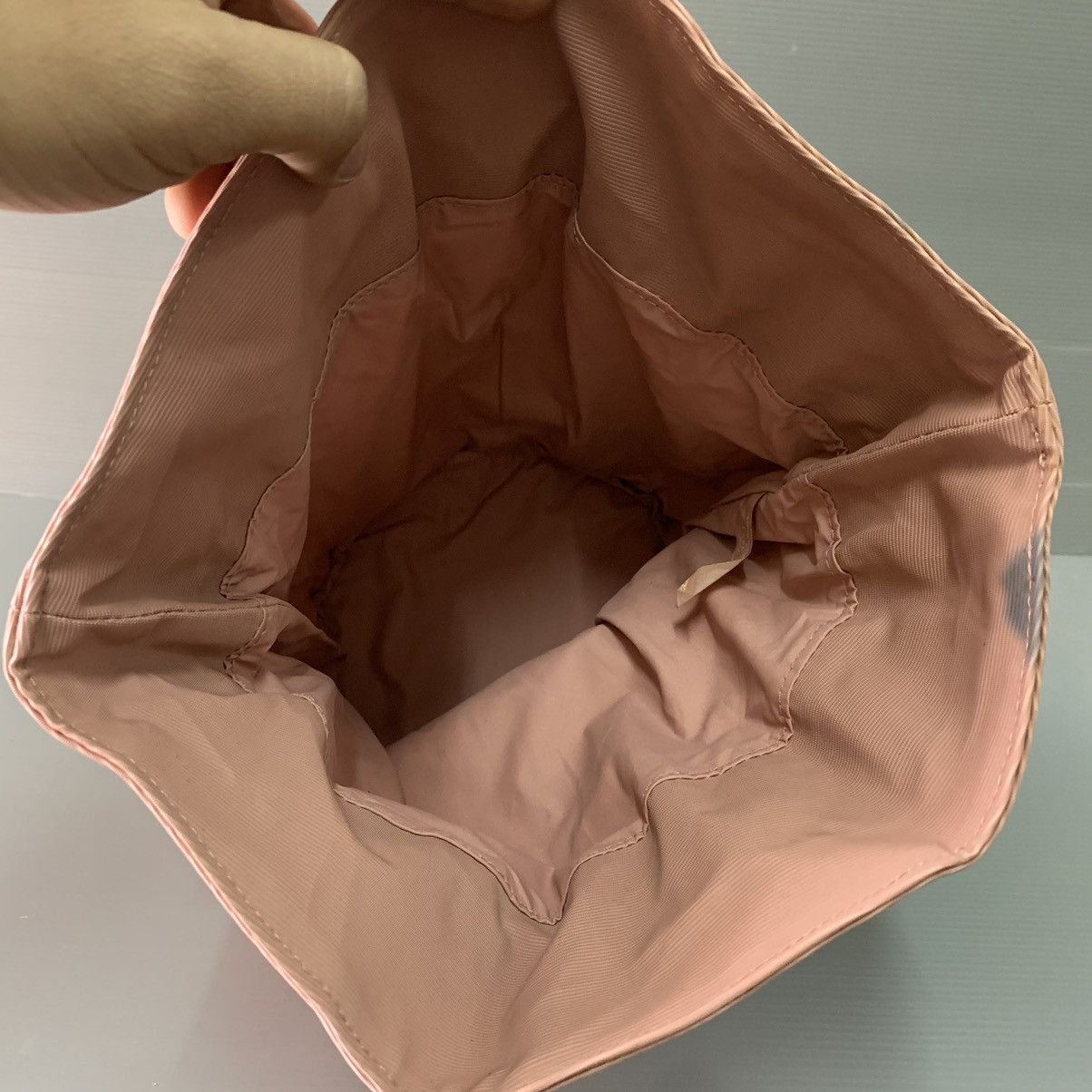Christian Dior Monsieur Christian Dior Parfums Bucket Makeup Bag Size ONE SIZE - 12 Thumbnail