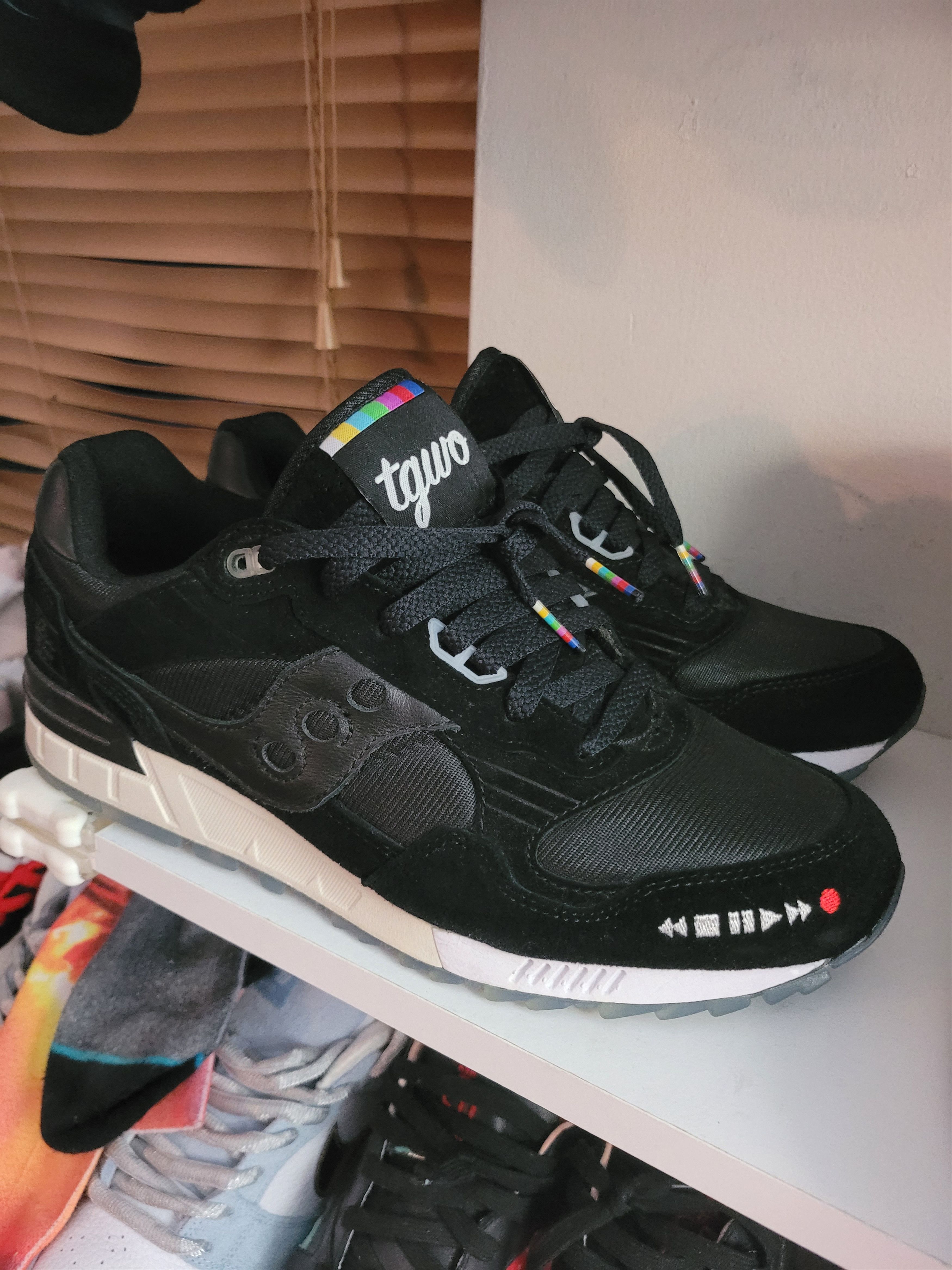 Rare saucony online