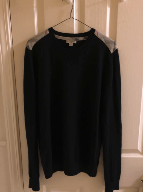 Burberry Burberry Check Shoulder Cashmere Sweater Size US S / EU 44-46 / 1 - 1 Thumbnail