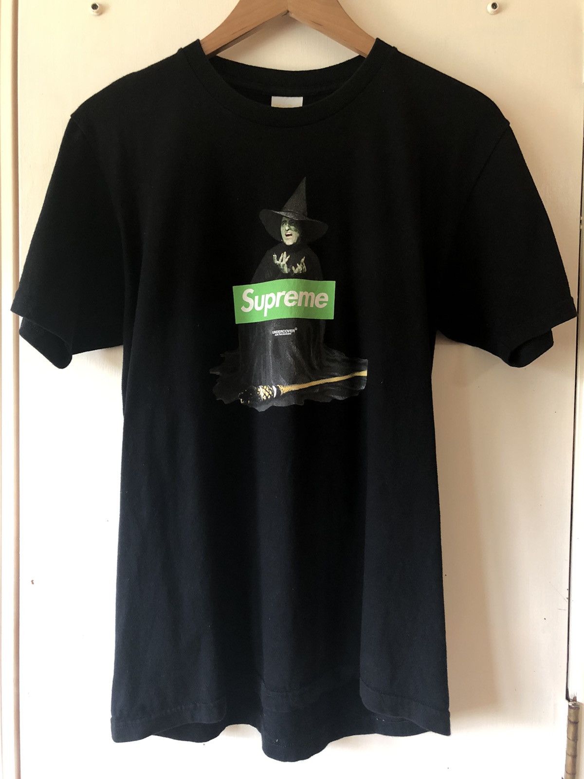 Supreme *RARE* SS15 Witch Box Logo M Green Wizard of Oz | Grailed