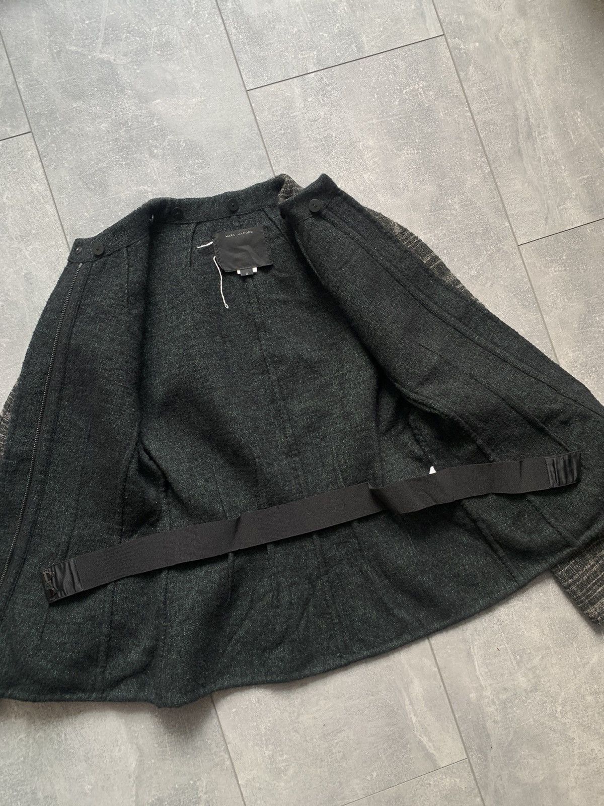 Marc Jacobs Marc Jacobs wool tweed wmns bandage jacket blazer Size XS / US 0-2 / IT 36-38 - 11 Thumbnail