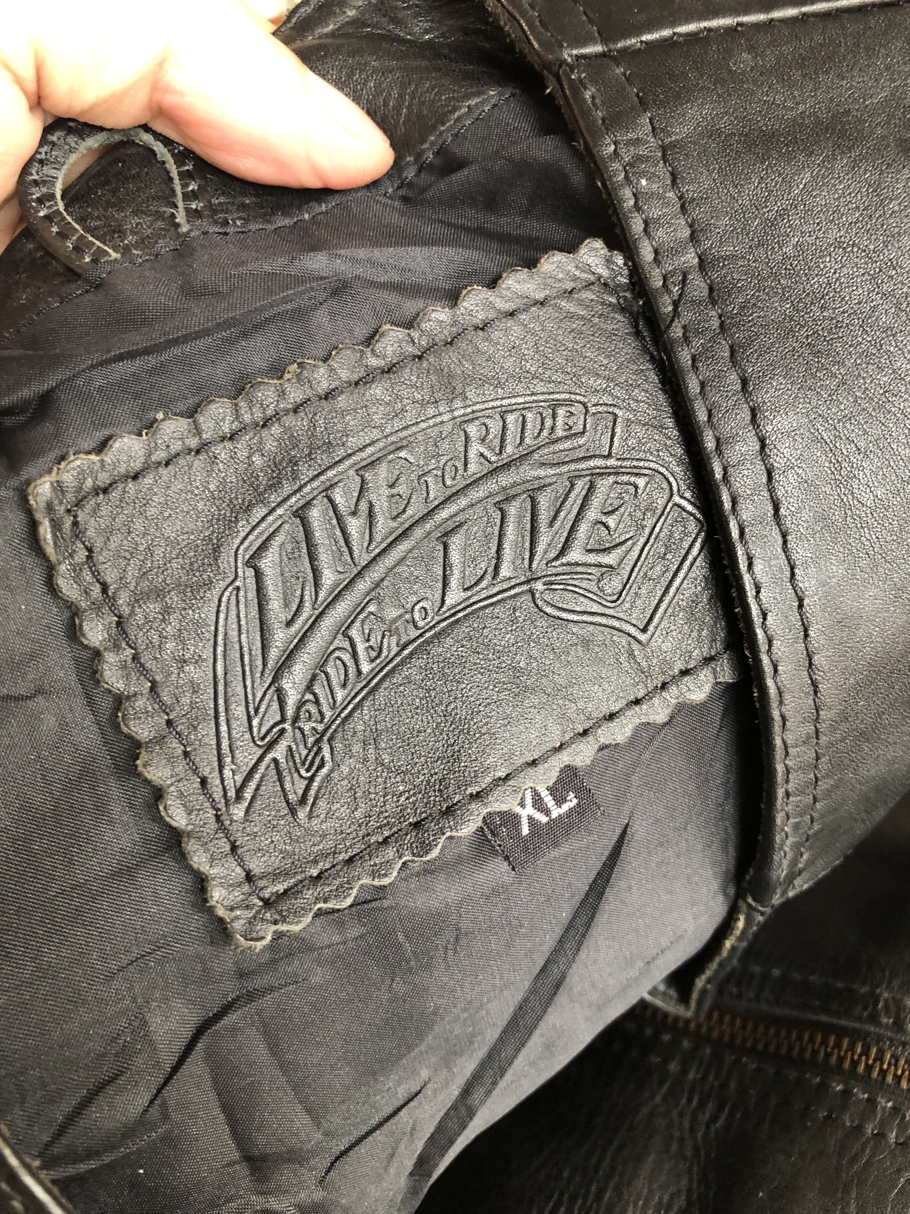 Harley Davidson VINTAGE HARLEY OWNERS GROUP LEATHER VEST Size US L / EU 52-54 / 3 - 8 Thumbnail