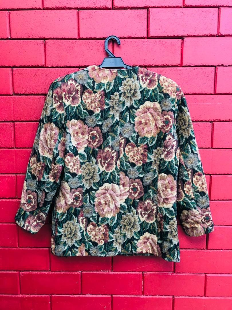 Designer × Japanese Brand Vintage Japanese Designer Women Fashion Style Sweater Jaket Size US M / EU 48-50 / 2 - 2 Thumbnail