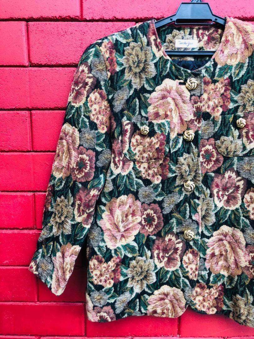 Designer × Japanese Brand Vintage Japanese Designer Women Fashion Style Sweater Jaket Size US M / EU 48-50 / 2 - 4 Thumbnail