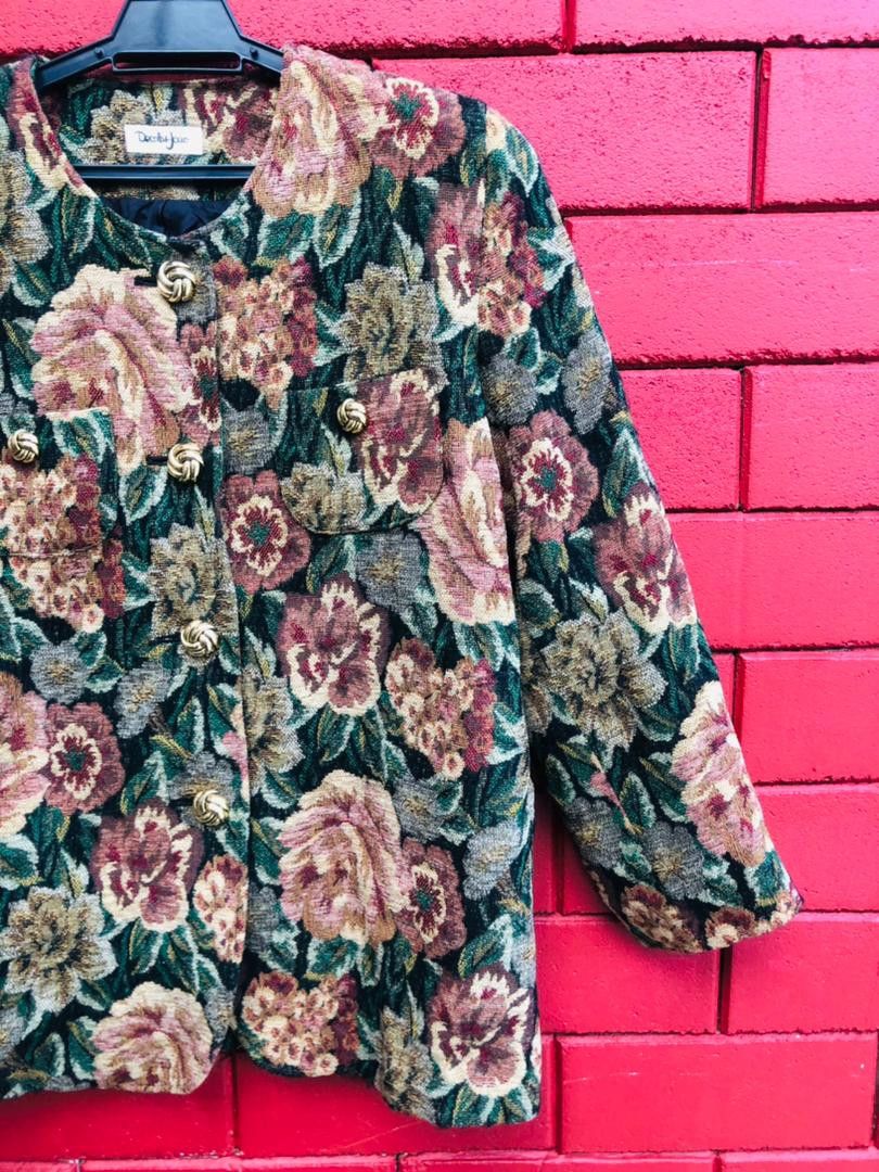 Designer × Japanese Brand Vintage Japanese Designer Women Fashion Style Sweater Jaket Size US M / EU 48-50 / 2 - 5 Thumbnail