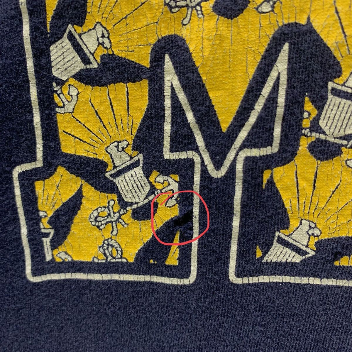 Vintage Vintage 90s U.s Navy Mom T-shirts Size US XL / EU 56 / 4 - 8 Thumbnail