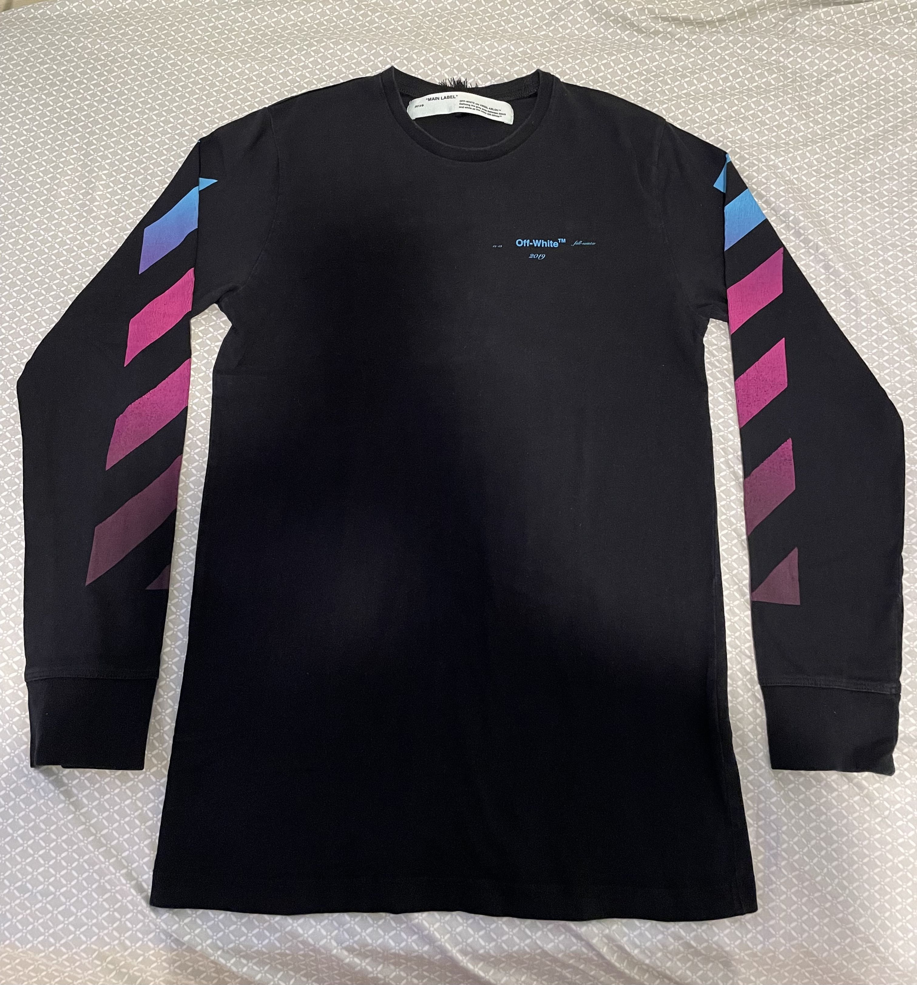 image of Off White Off-White Gradient Long Sleeve T-Shirt in Black, Men's (Size Small)