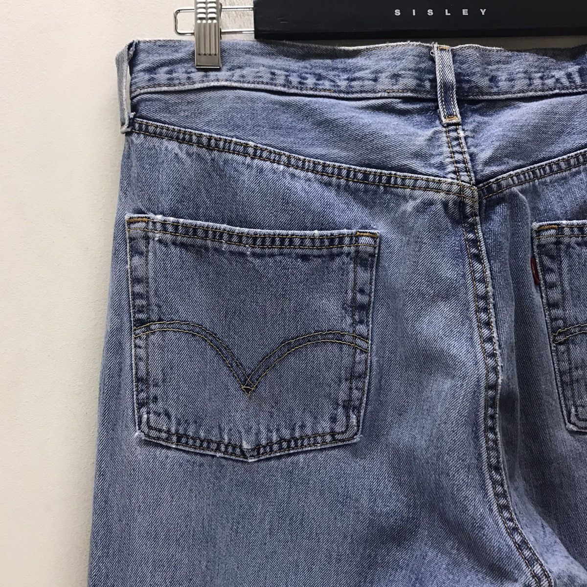 Levi's Vintage Levis 501 Distressed Jeans Skyblue Nice Faded Size US 36 / EU 52 - 12 Thumbnail