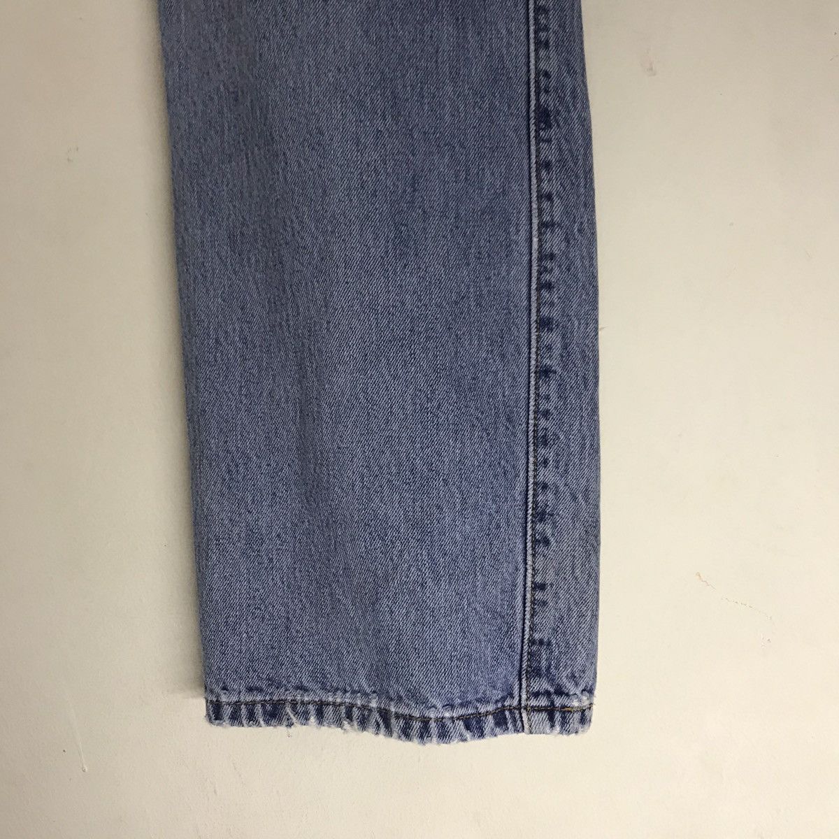 Levi's Vintage Levis 501 Distressed Jeans Skyblue Nice Faded Size US 36 / EU 52 - 16 Thumbnail