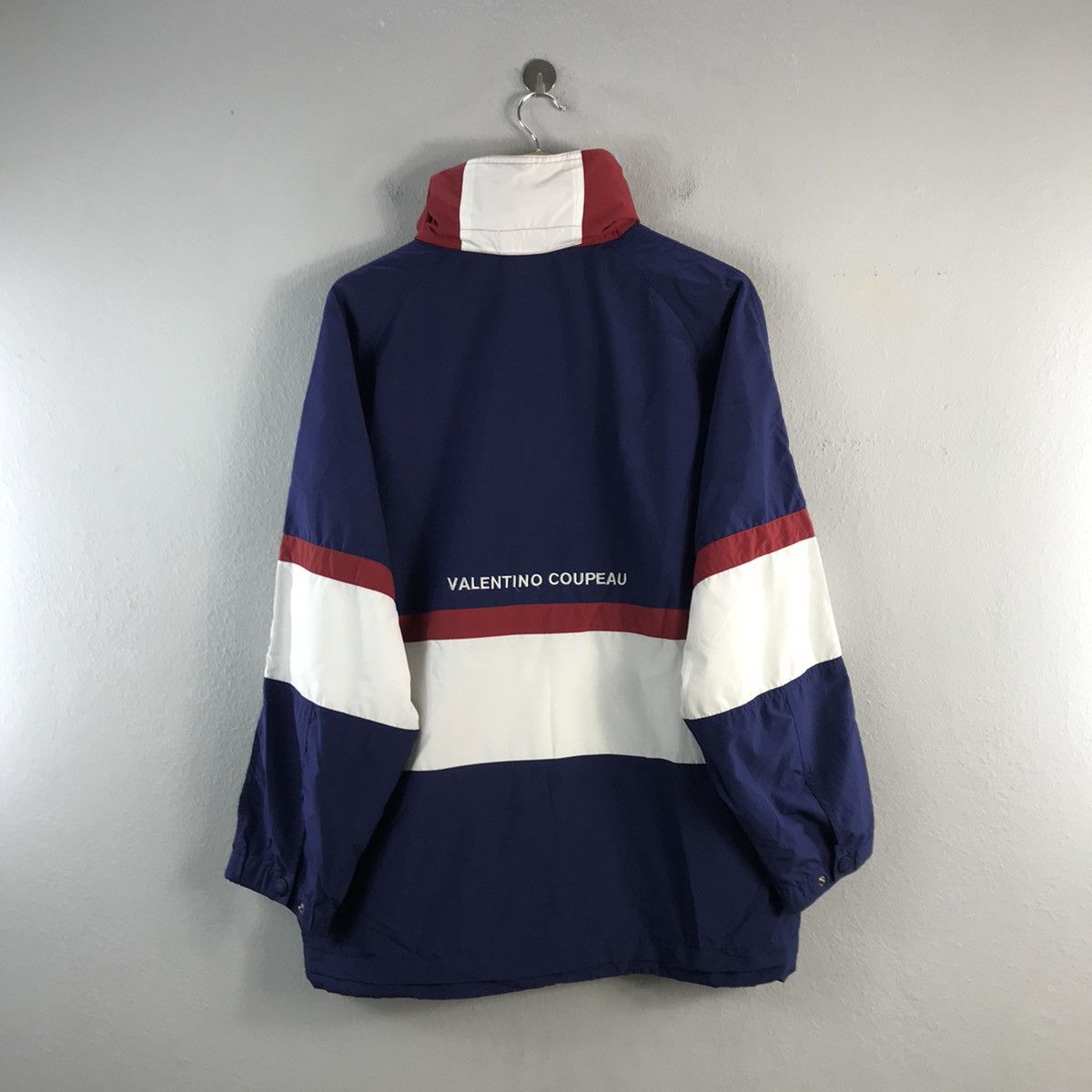 Valentino Vintage Valentino Coupeau Paris Light Windbreaker Jacket Size US M / EU 48-50 / 2 - 7 Thumbnail