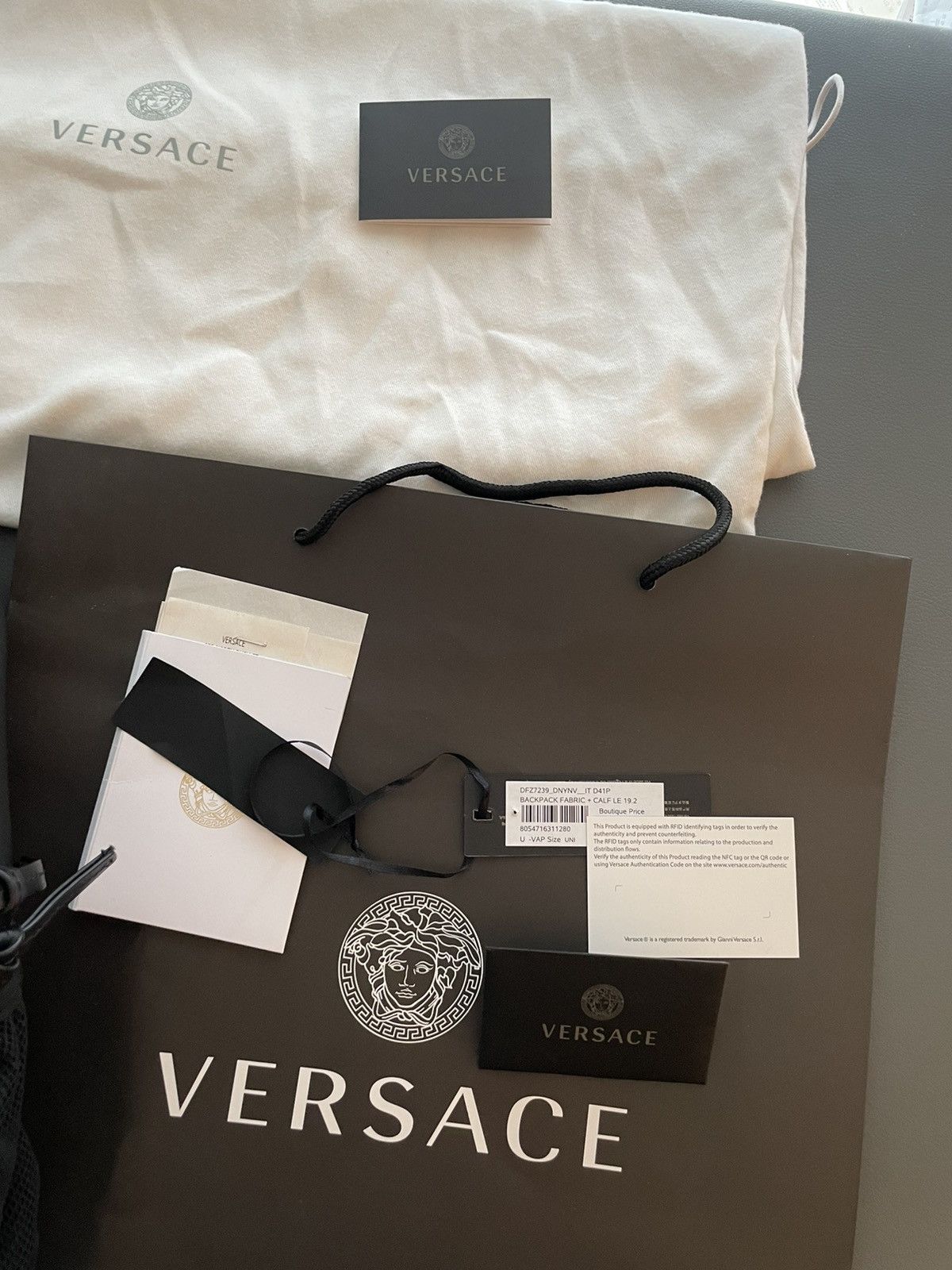 Versace New Super Runway Limited Edition Versace Logo Backpack Bag Size ONE SIZE - 6 Thumbnail