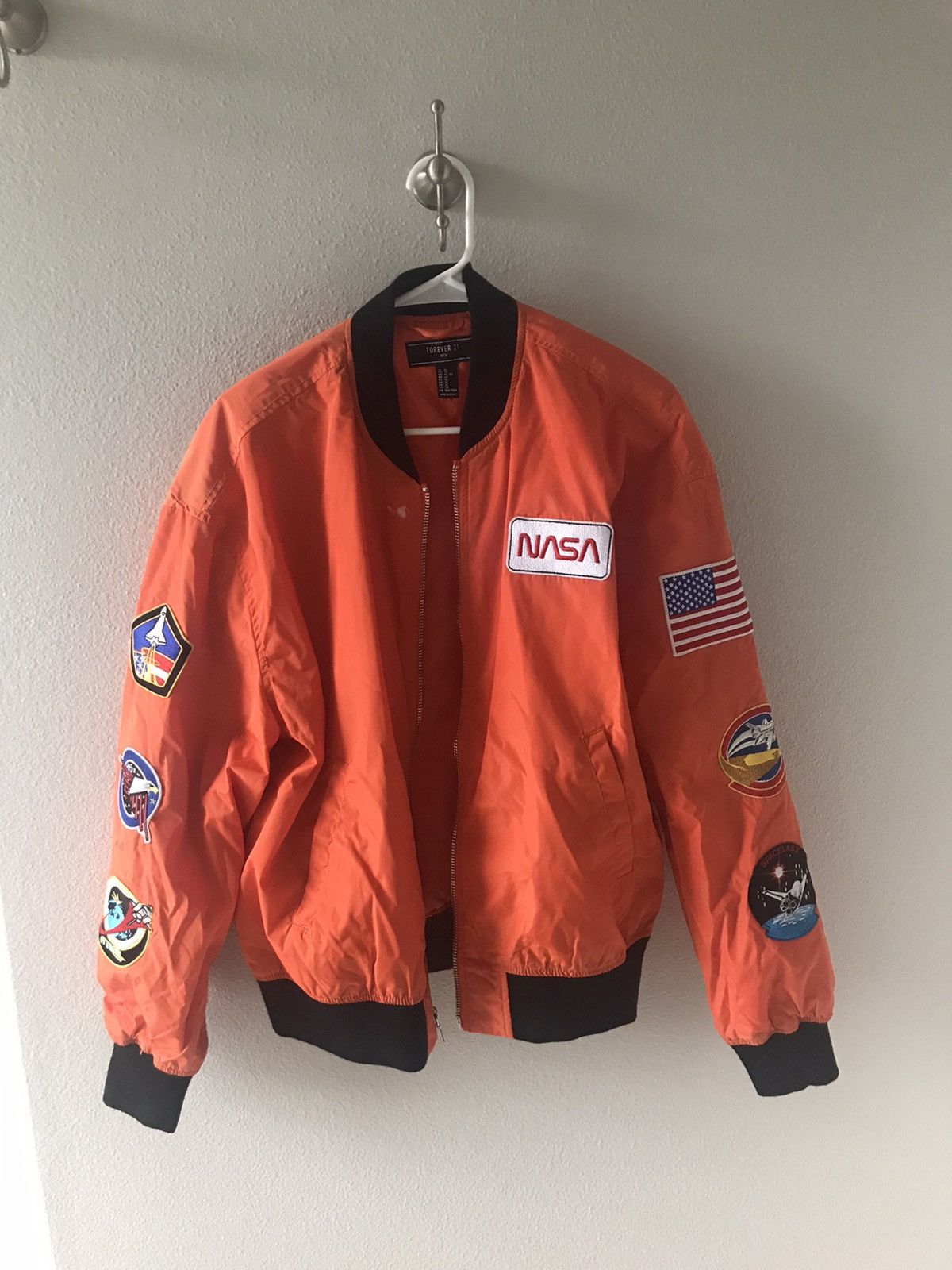 Orange nasa jacket outlet forever 21