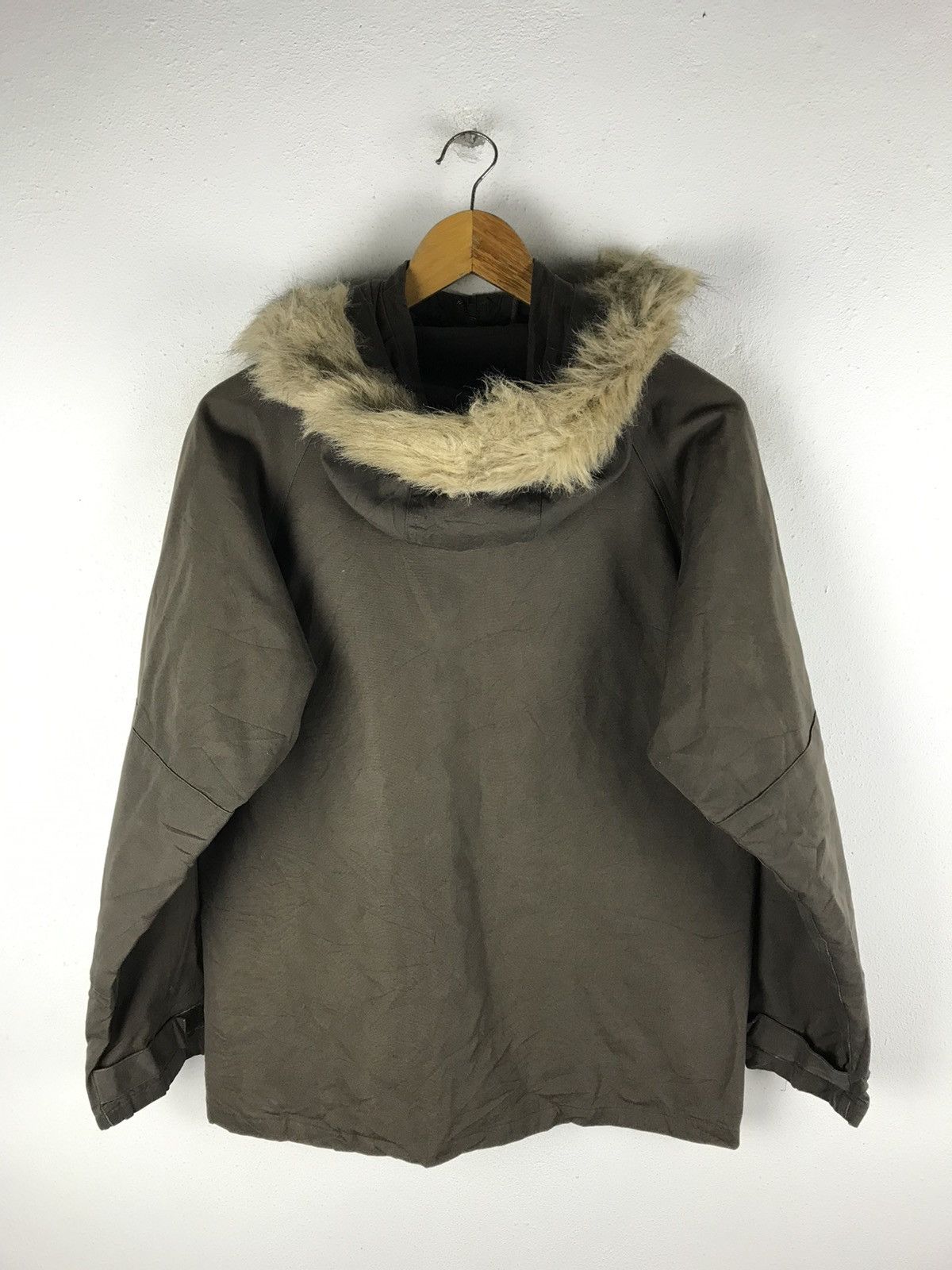 Japanese Brand ANTI NUDISM HOODIES FUR JACKET MADE IN JAPAN Size US M / EU 48-50 / 2 - 5 Thumbnail