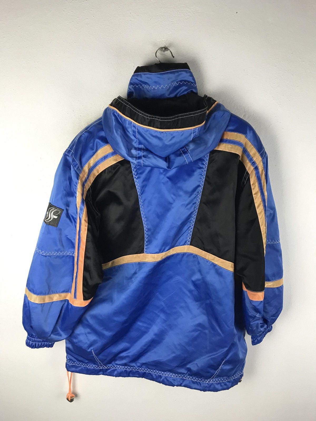 Other FCREATIVE OFFICE SKI JACKET NICE DESIGN Size US L / EU 52-54 / 3 - 5 Thumbnail