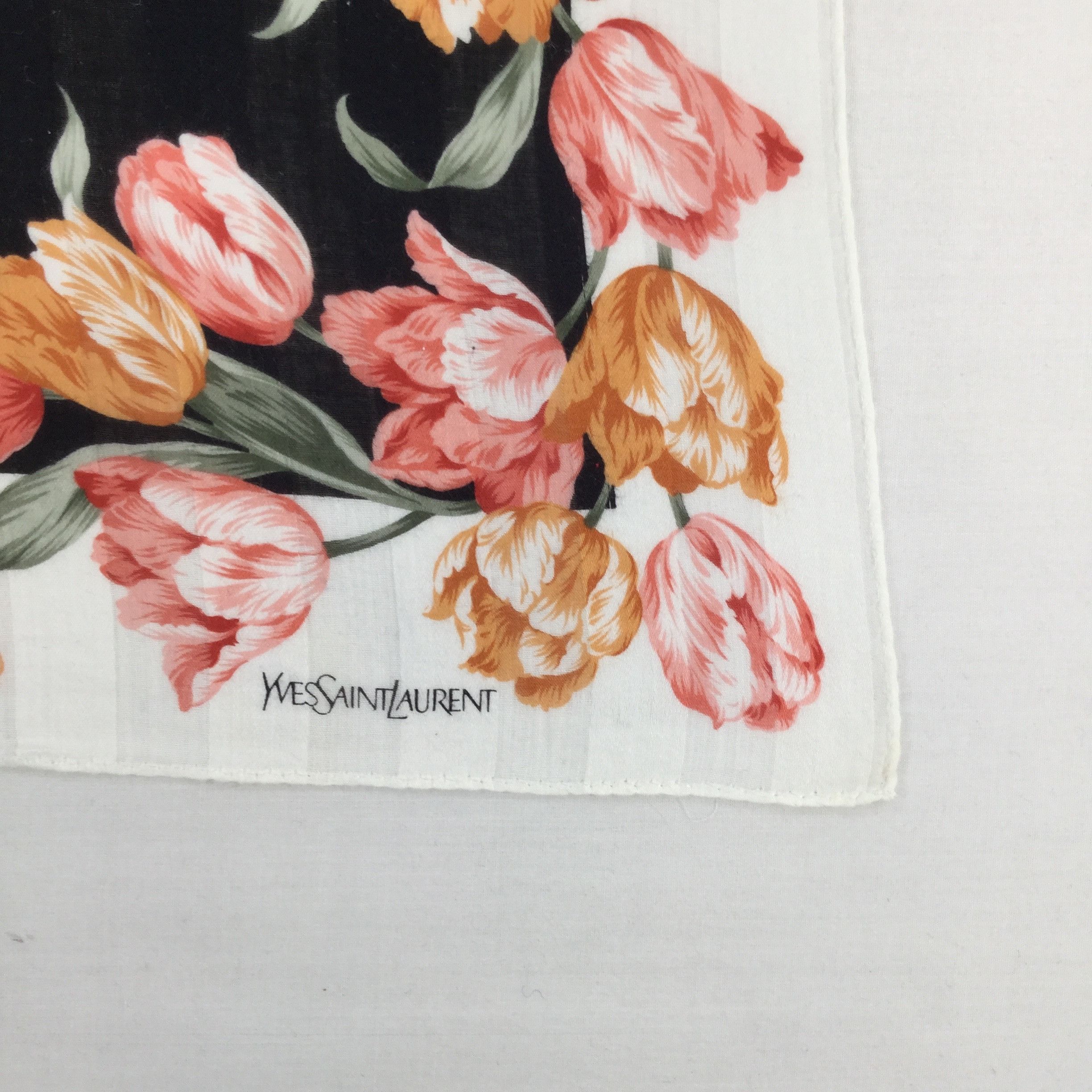 Yves Saint Laurent Yves saint laurent flowers handkerchief ysl Size ONE SIZE - 5 Thumbnail