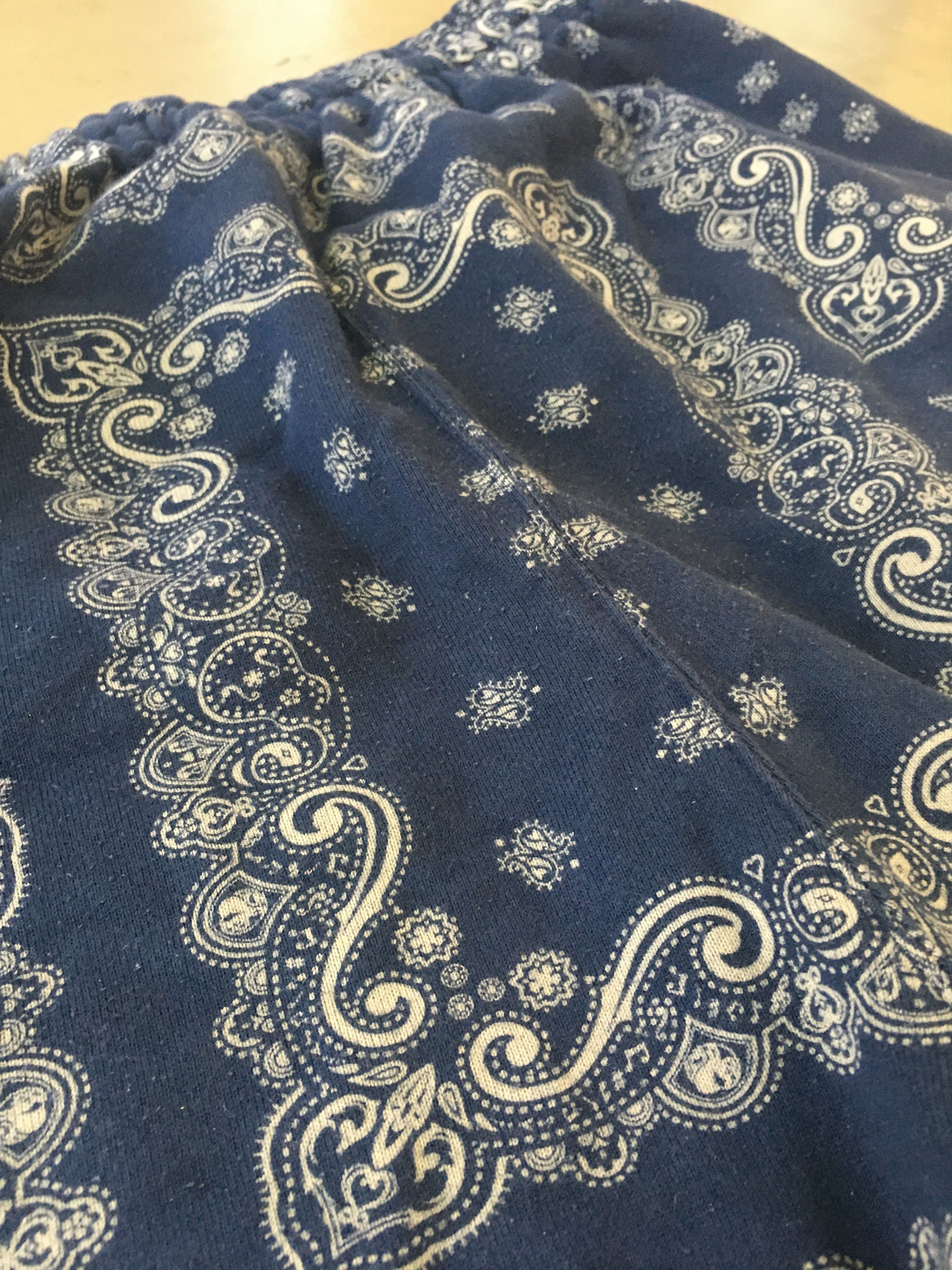 Number (N)ine Number (N)ine Bandana Paisley Shorts Navy 3 Size US 28 / EU 44 - 3 Thumbnail
